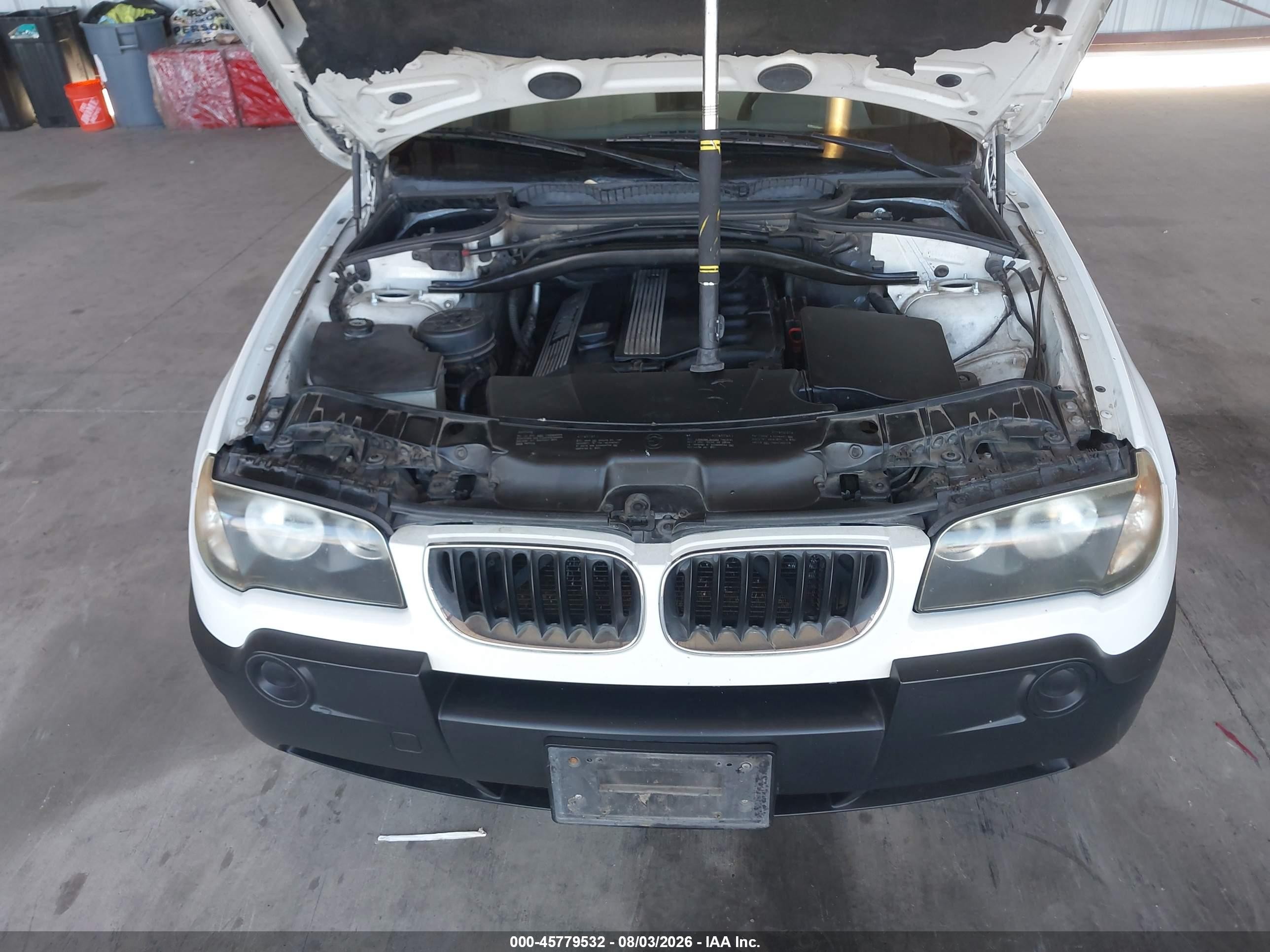 2004 Bmw X3 2.5i White vin: WBXPA73464WB26634