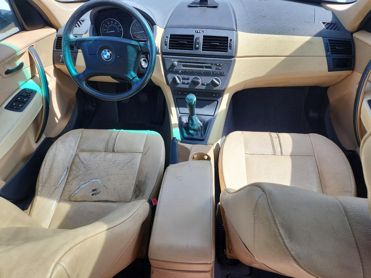 2004 Bmw X3 2.5i White vin: WBXPA73484WA77582