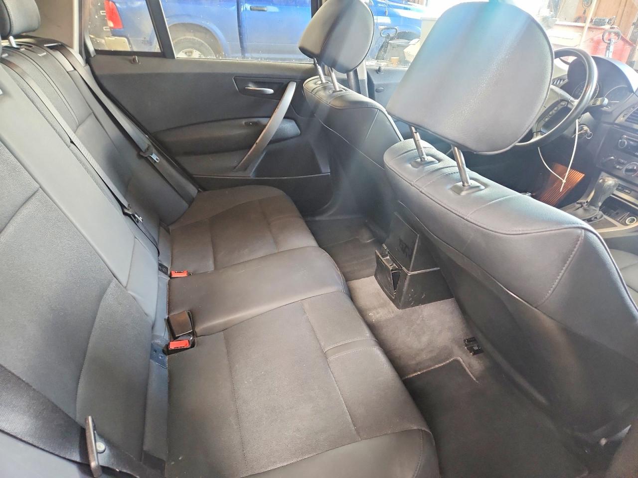 2005 Bmw X3 2.5i Blue vin: WBXPA73485WC49451