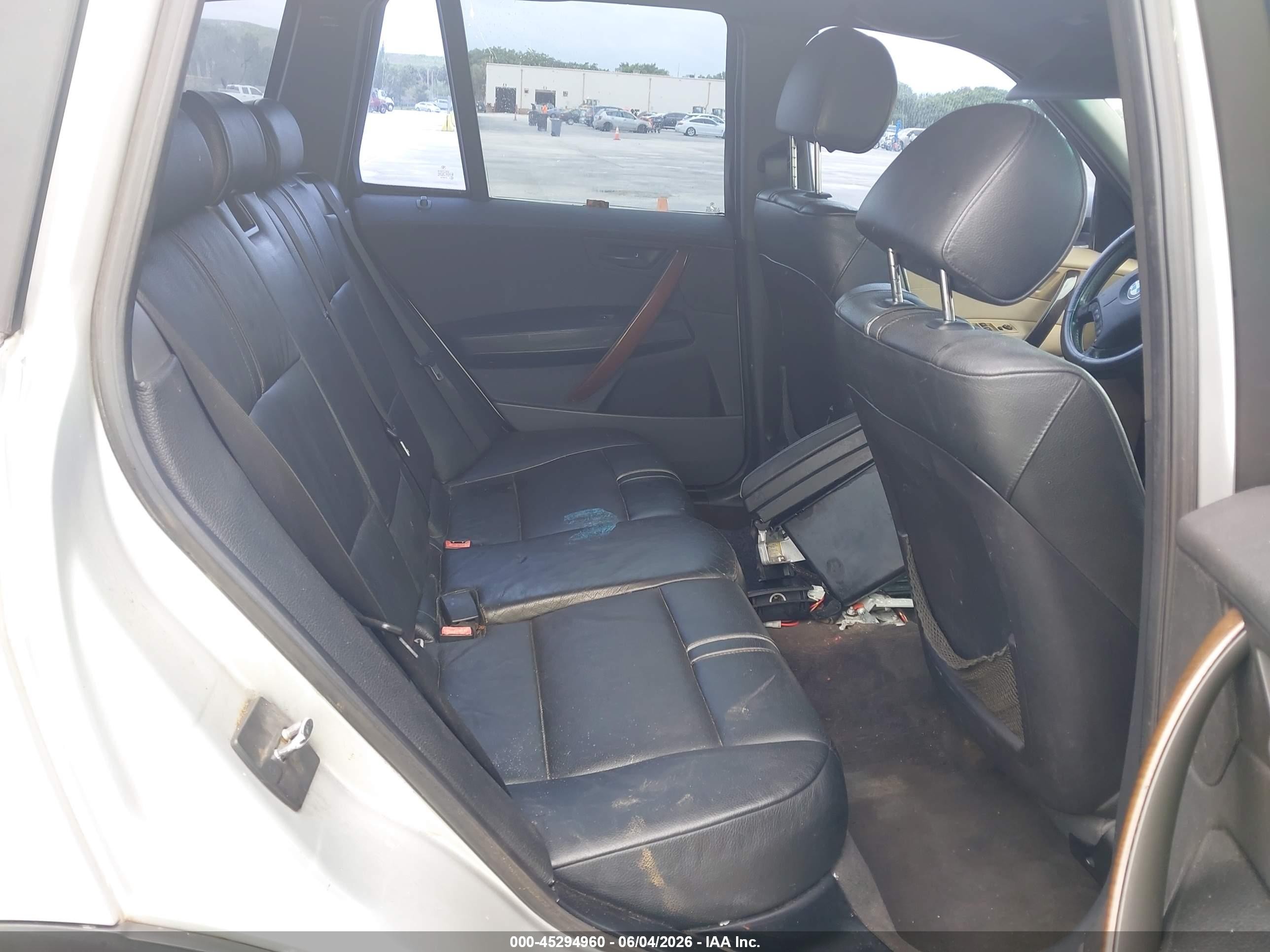 2004 Bmw X3 3.0i Silver vin: WBXPA93404WA61680