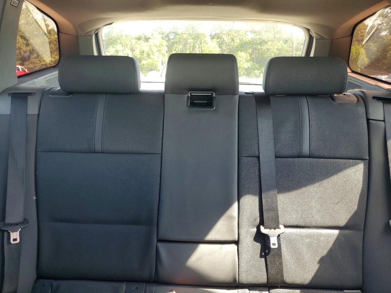 2004 Bmw X3 3.0i Silver vin: WBXPA93404WC32766