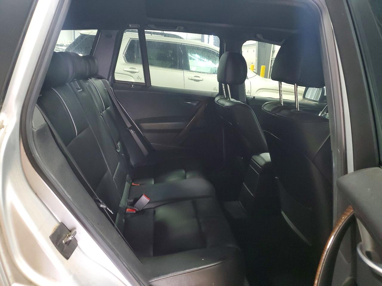 2005 Bmw X3 3.0i Silver vin: WBXPA93415WD11333