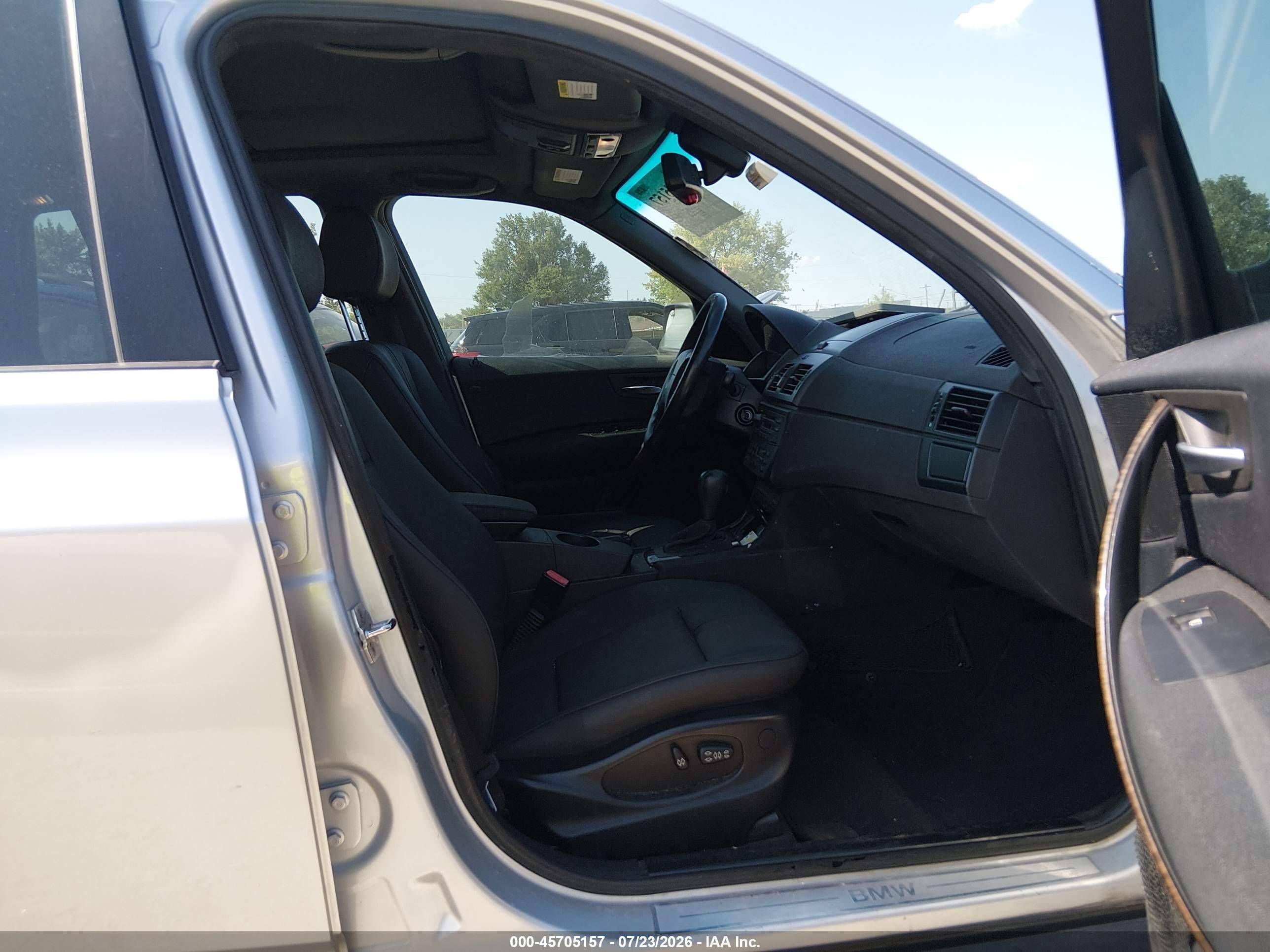 2005 Bmw X3 3.0i Silver vin: WBXPA93415WD11445
