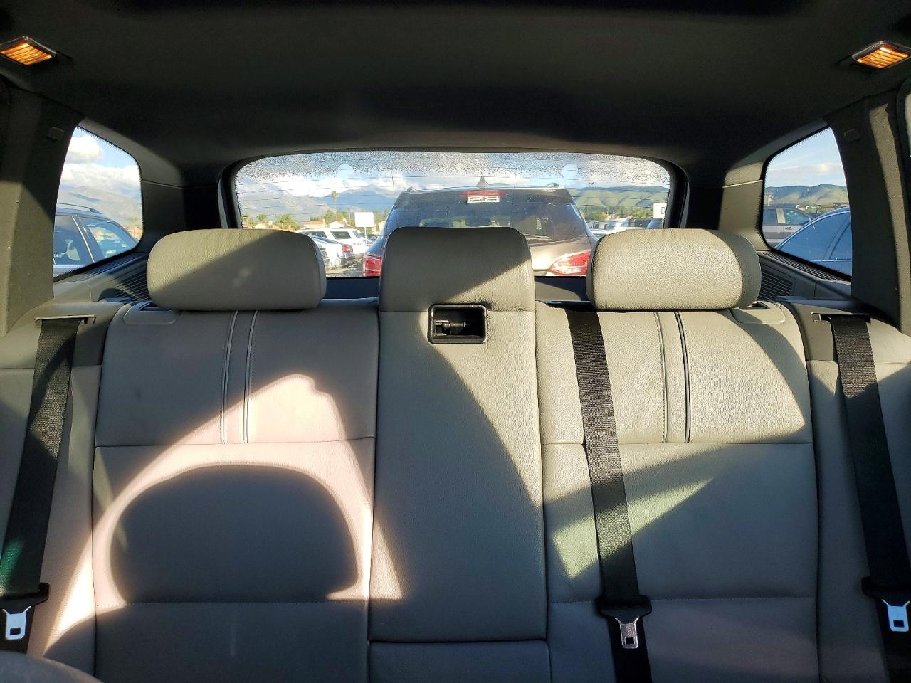 2004 Bmw X3 3.0i Silver vin: WBXPA93424WC32381