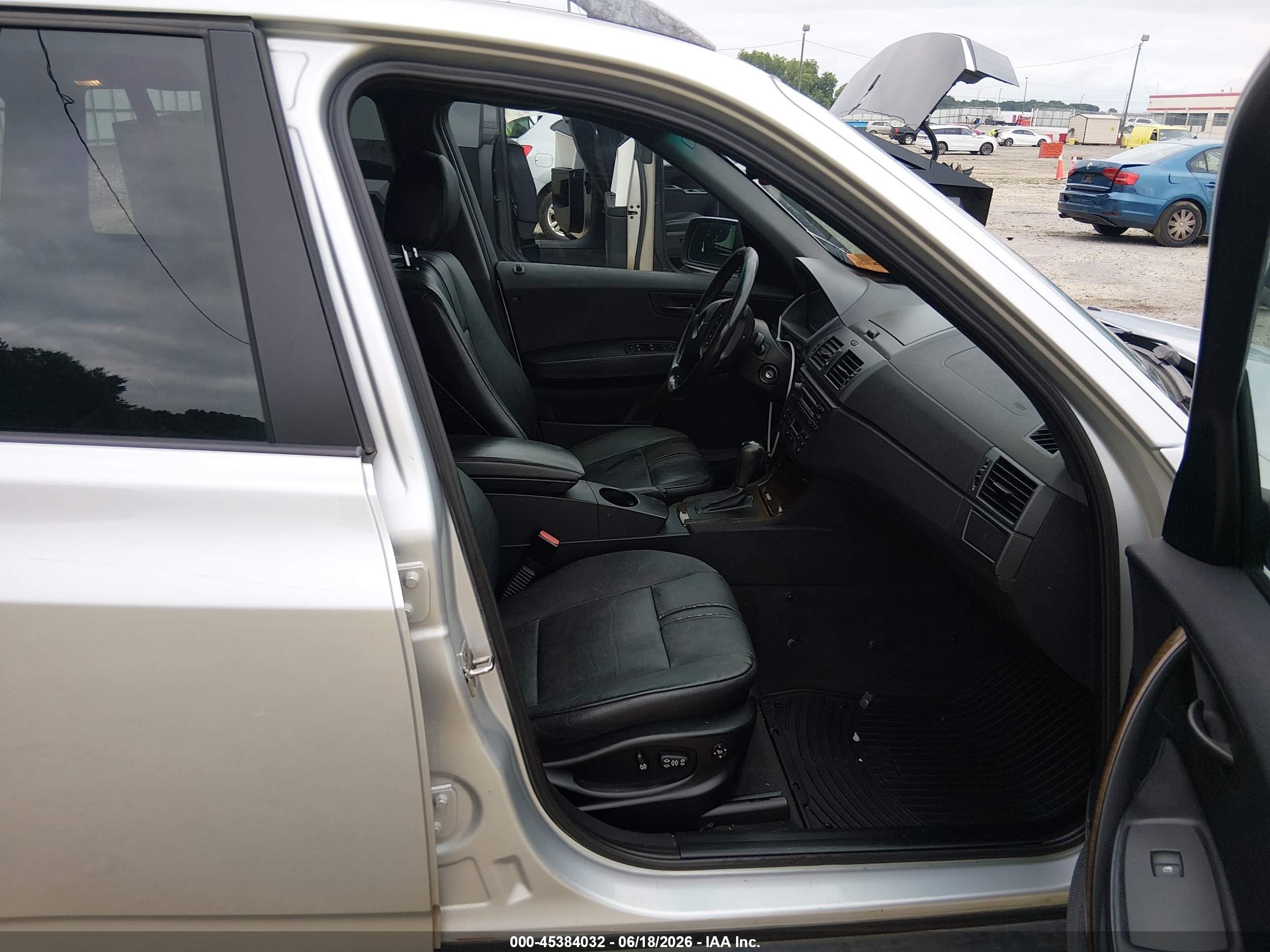 2004 Bmw X3 3.0i Silver vin: WBXPA93444WA65182