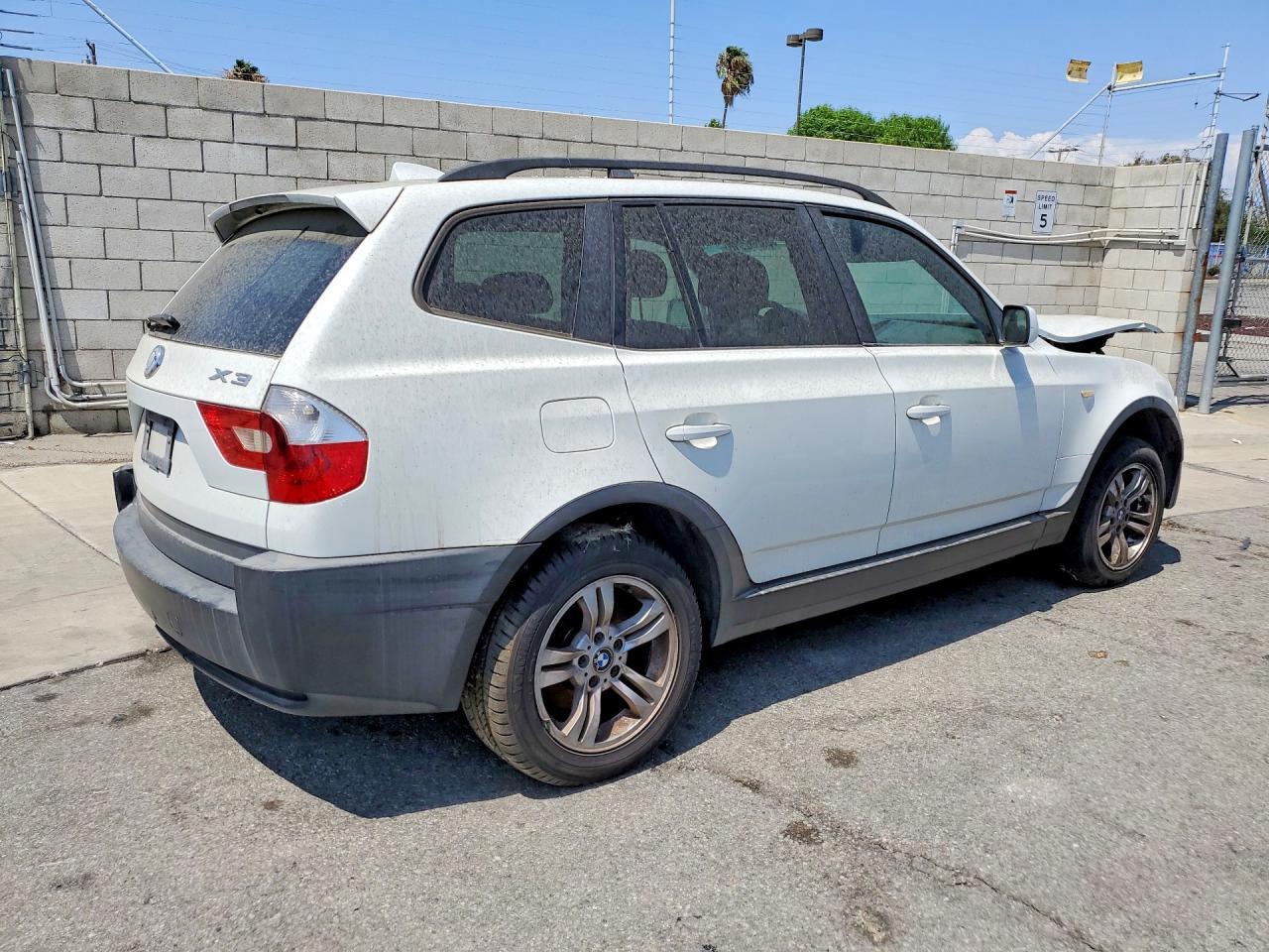 2004 Bmw X3 3.0i White vin: WBXPA93444WA65635