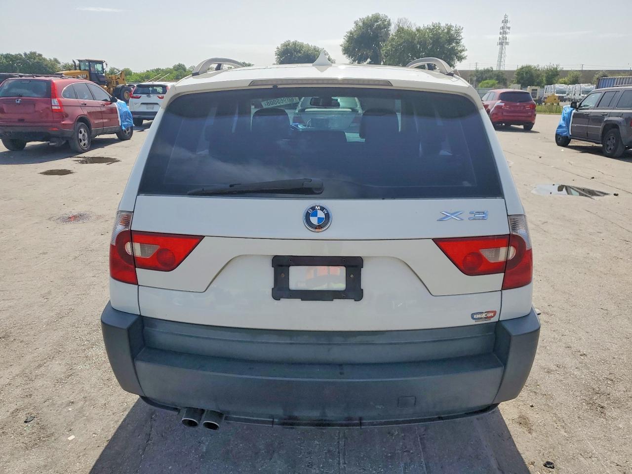 2005 Bmw X3 3.0i White vin: WBXPA93495WD17803