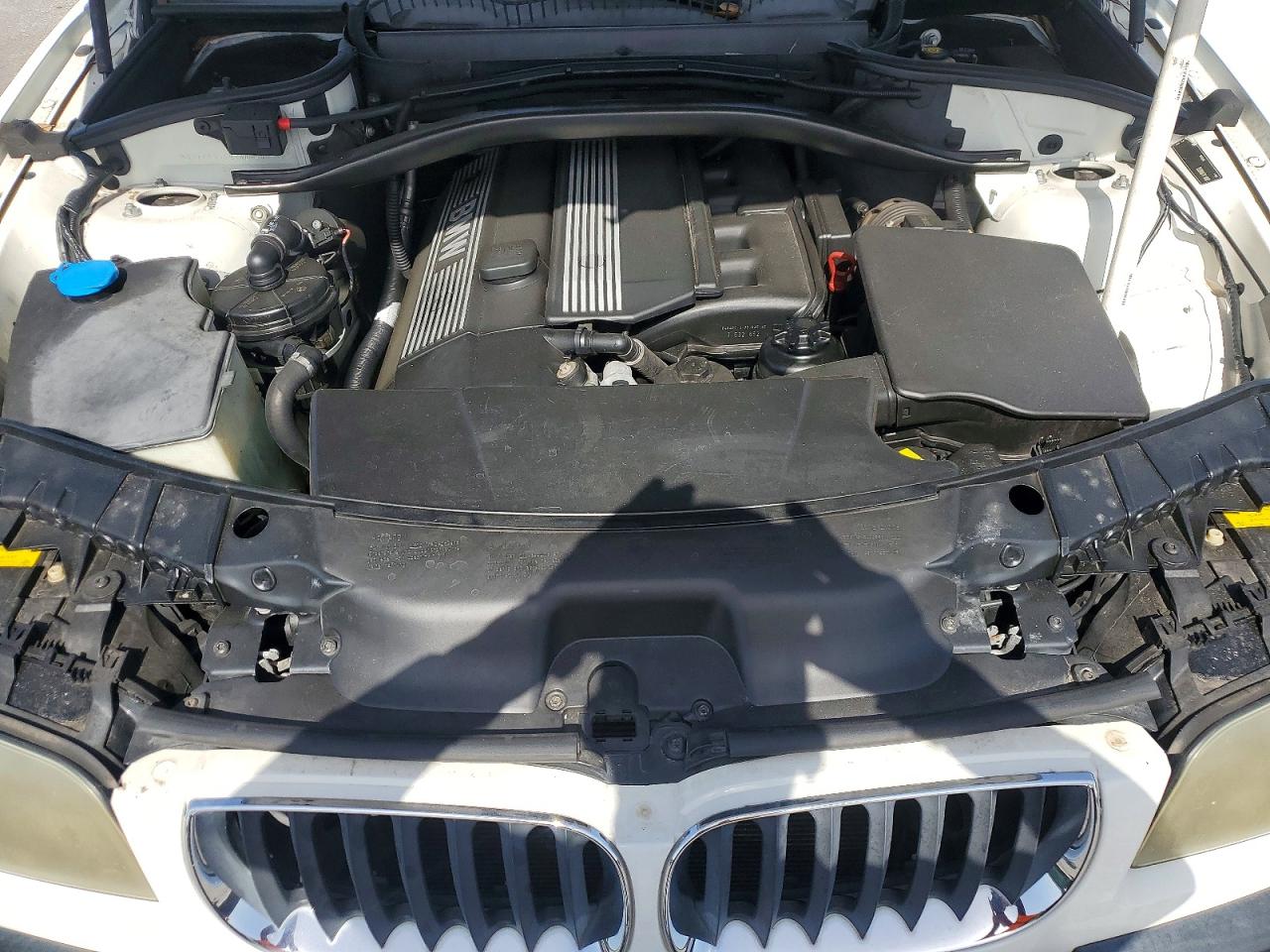 2005 Bmw X3 3.0i White vin: WBXPA93495WD17803
