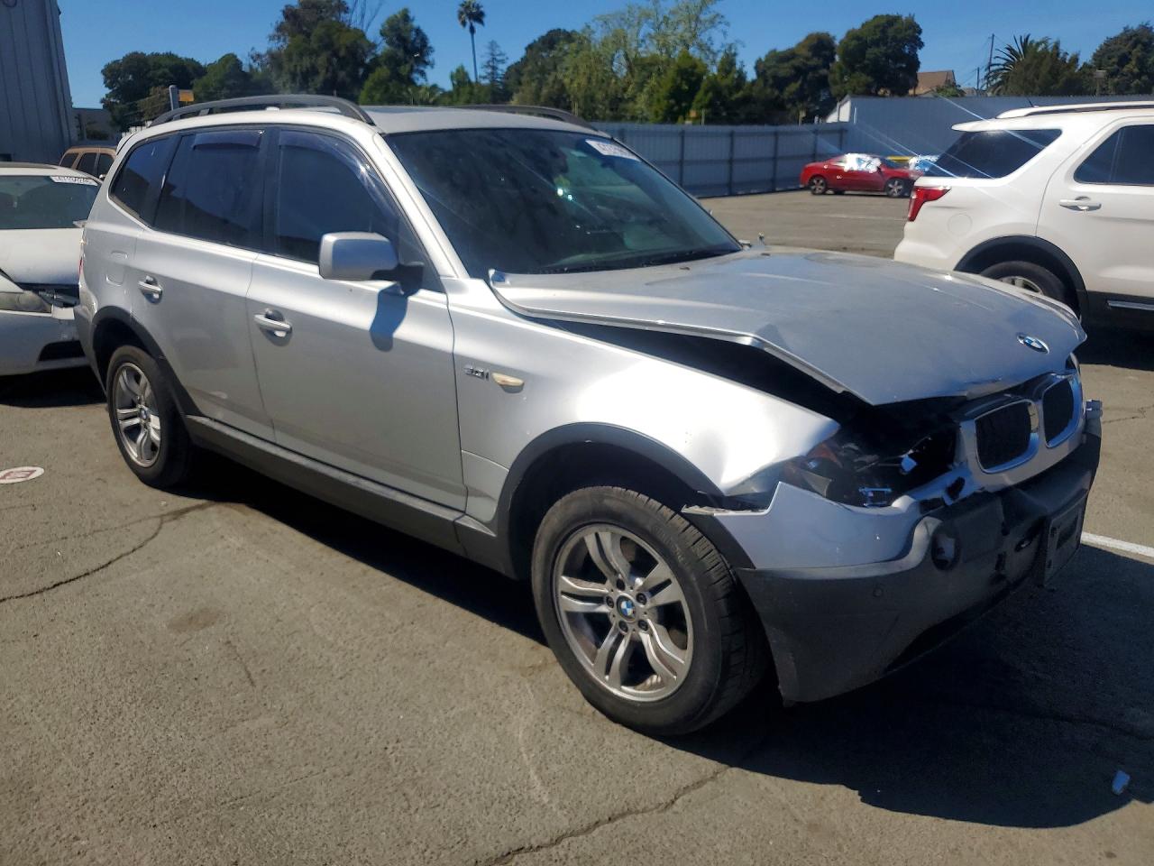 2004 Bmw X3 Серебряный vin: WBXPA934X4WC31821
