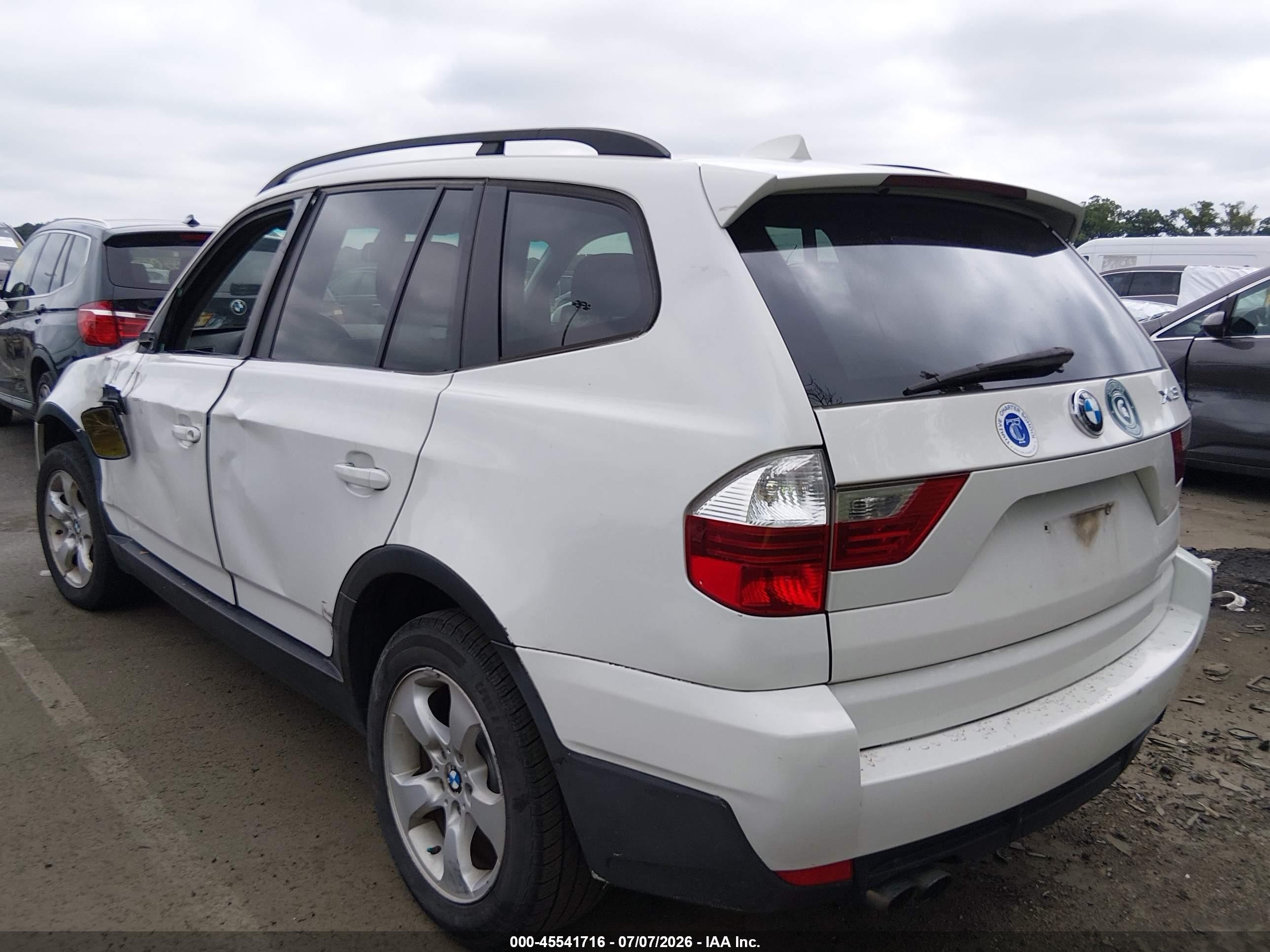 2007 Bmw X3 3.0si White vin: WBXPC93407WF09687