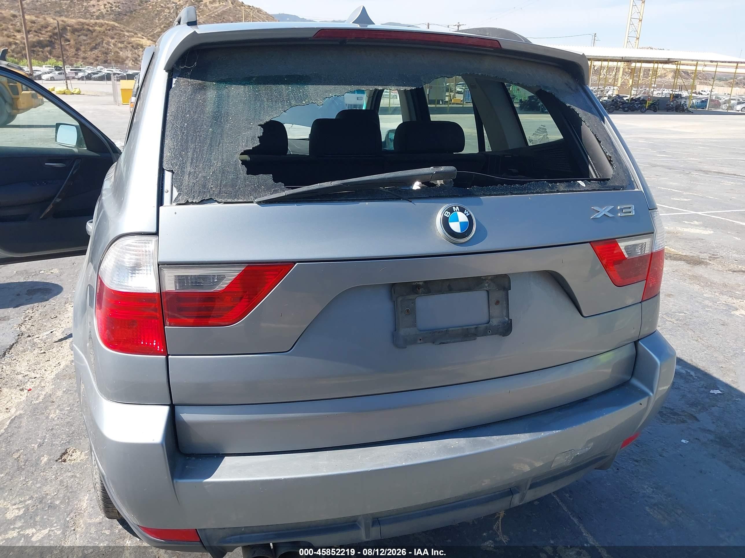 2007 Bmw X3 3.0si Silver vin: WBXPC93407WF15148