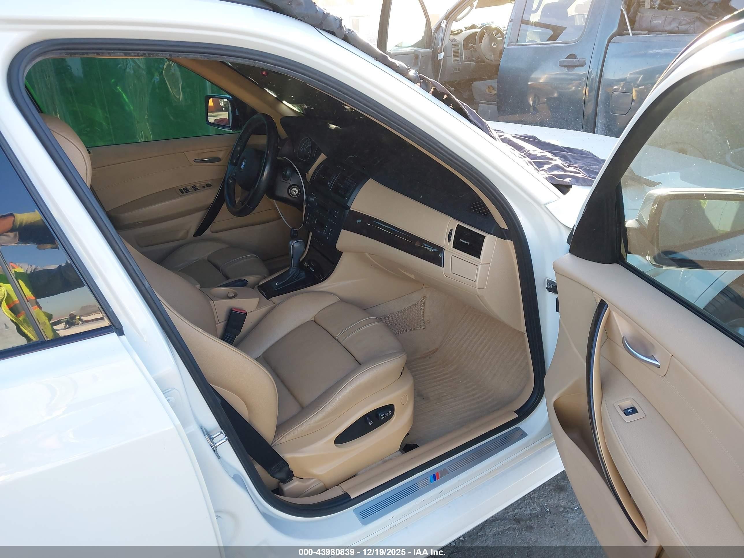 2007 Bmw X3 3.0si Белый vin: WBXPC93417WF15742