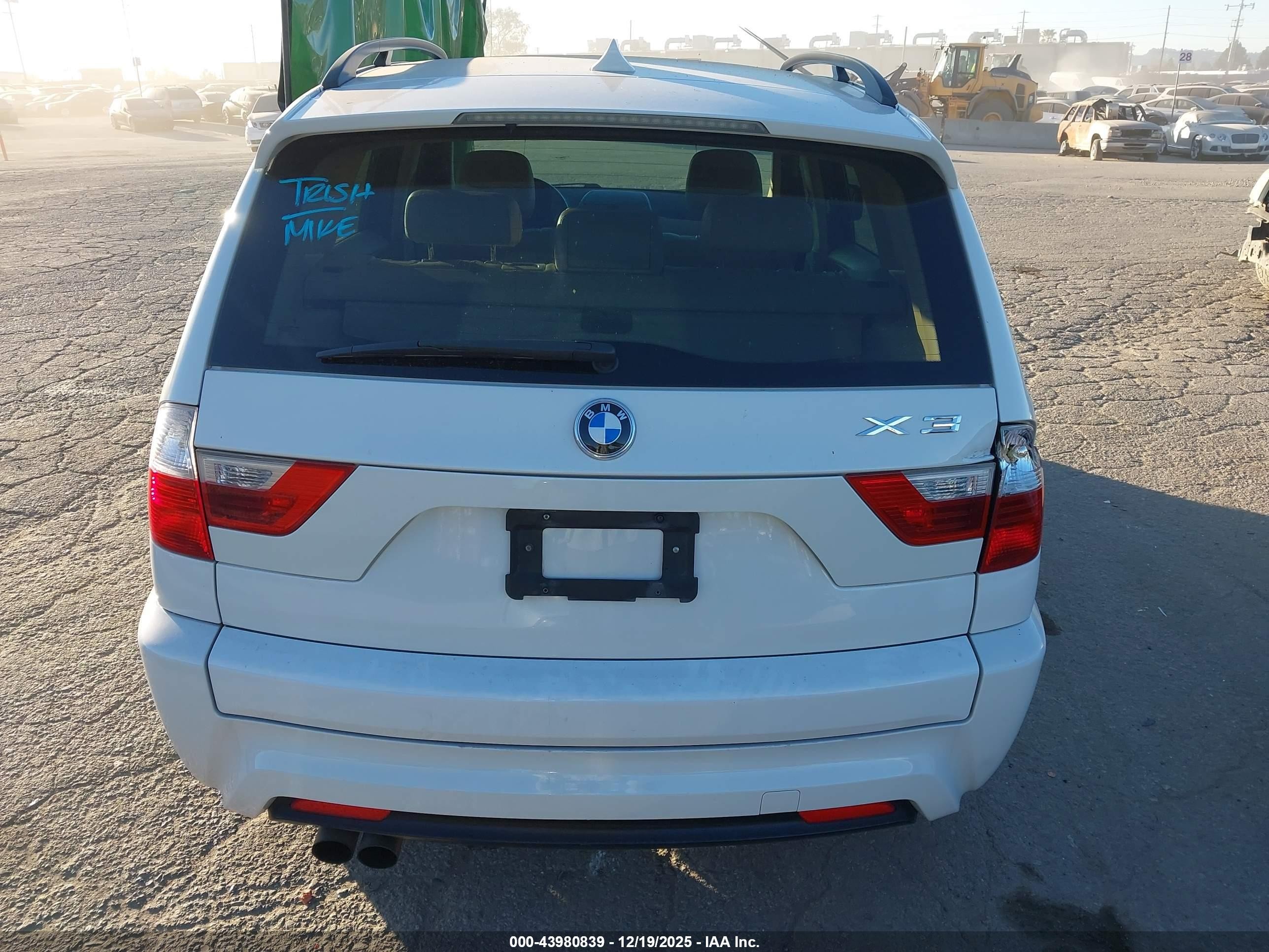 2007 Bmw X3 3.0si Белый vin: WBXPC93417WF15742