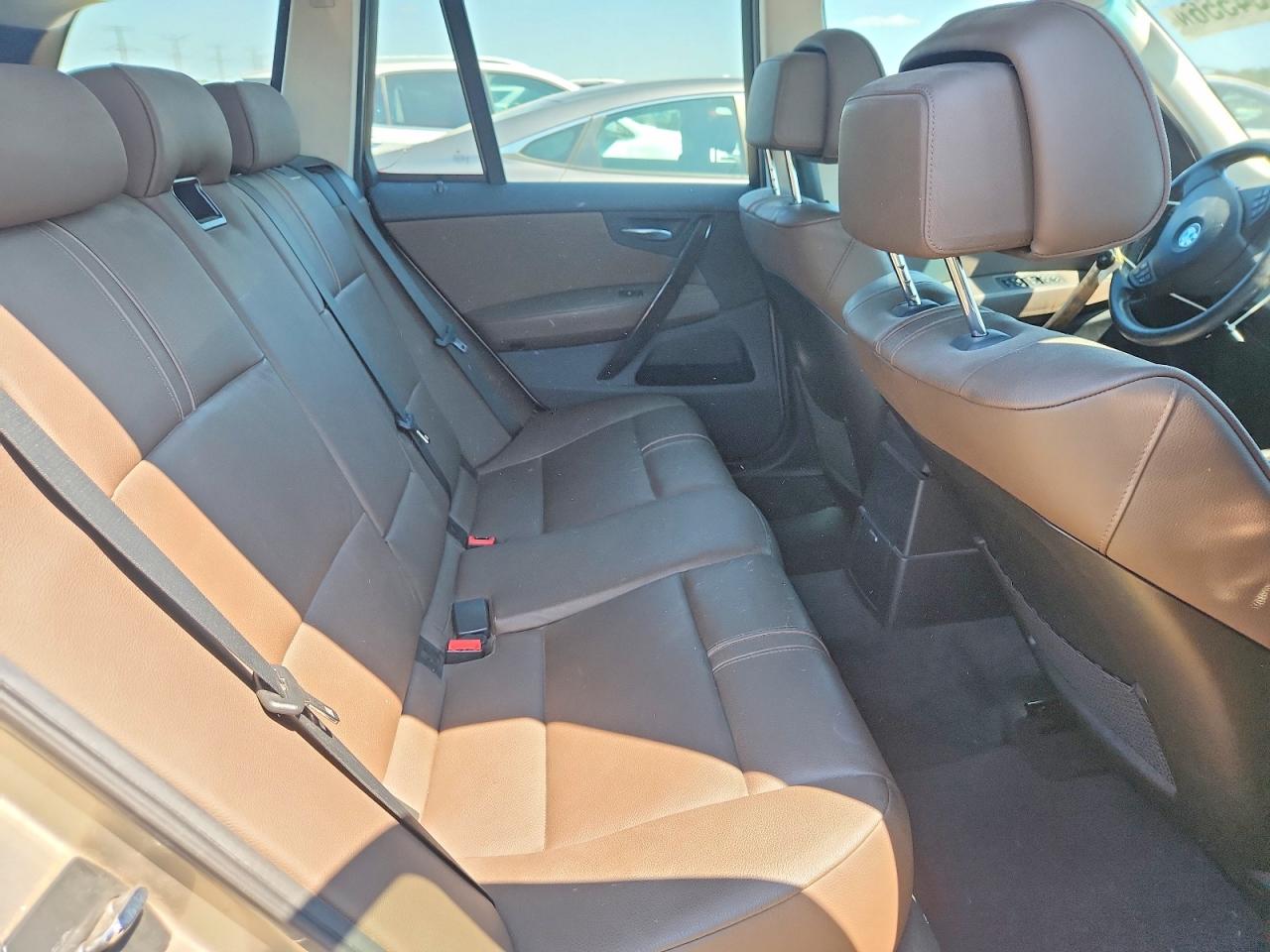 2008 Bmw X3 3.0si Tan vin: WBXPC93428WJ18135
