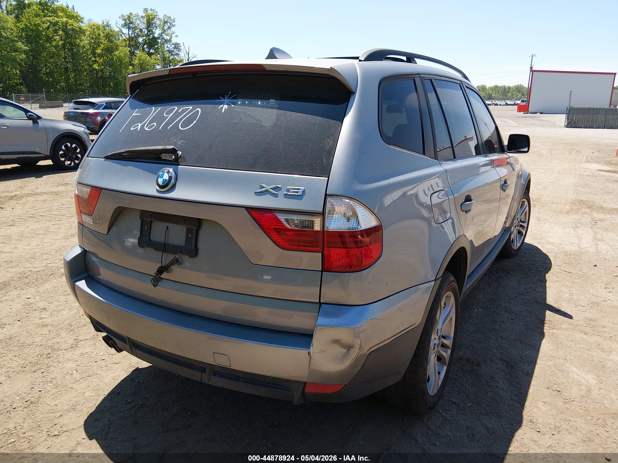 2007 Bmw X3 3.0si White vin: WBXPC93437WF26970