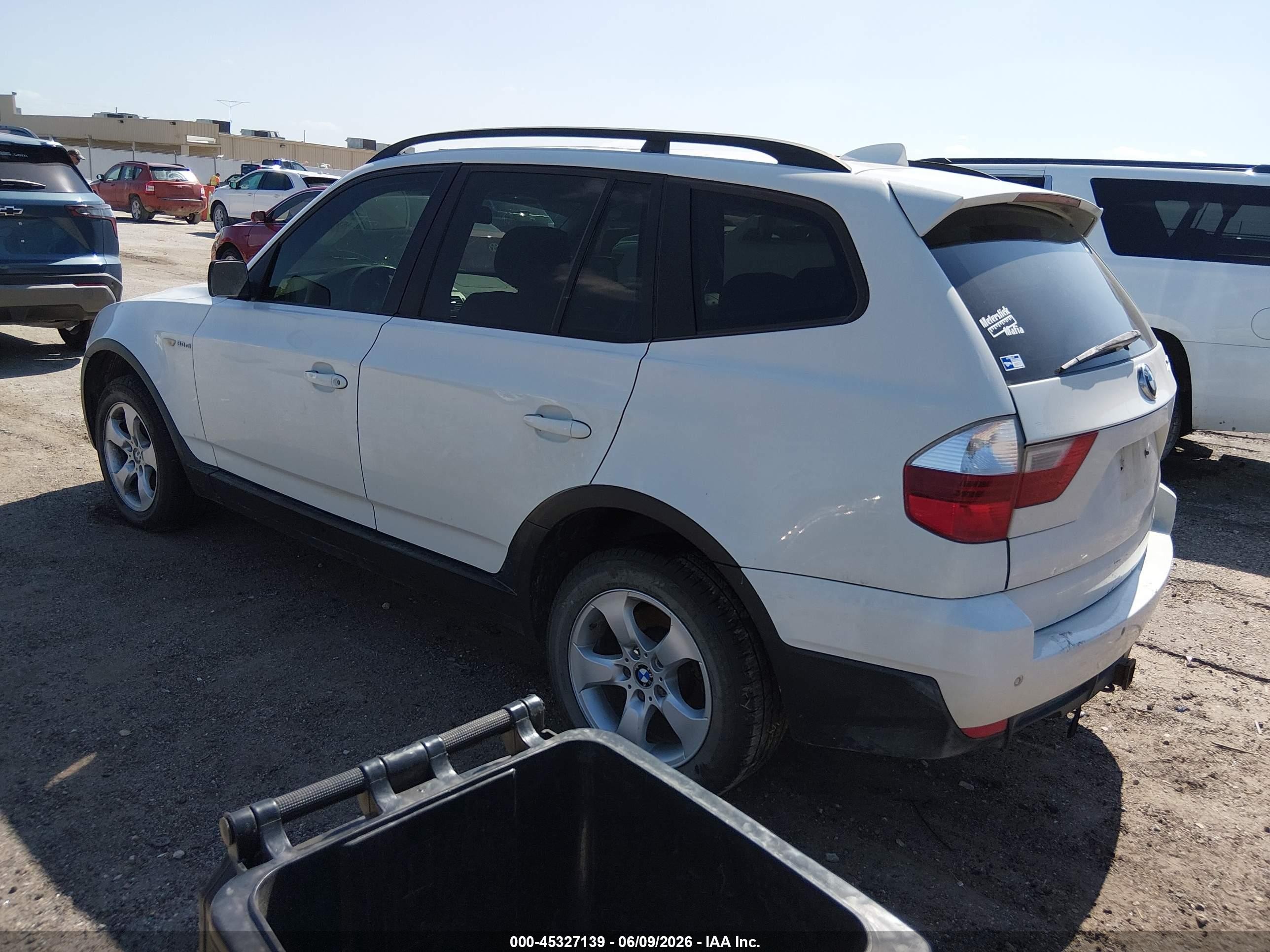 2007 Bmw X3 3.0si White vin: WBXPC93447WF06355