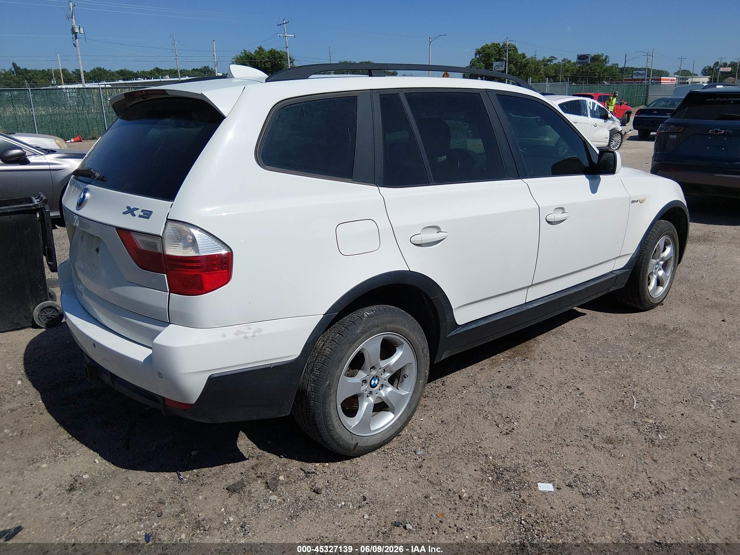 2007 Bmw X3 3.0si White vin: WBXPC93447WF06355