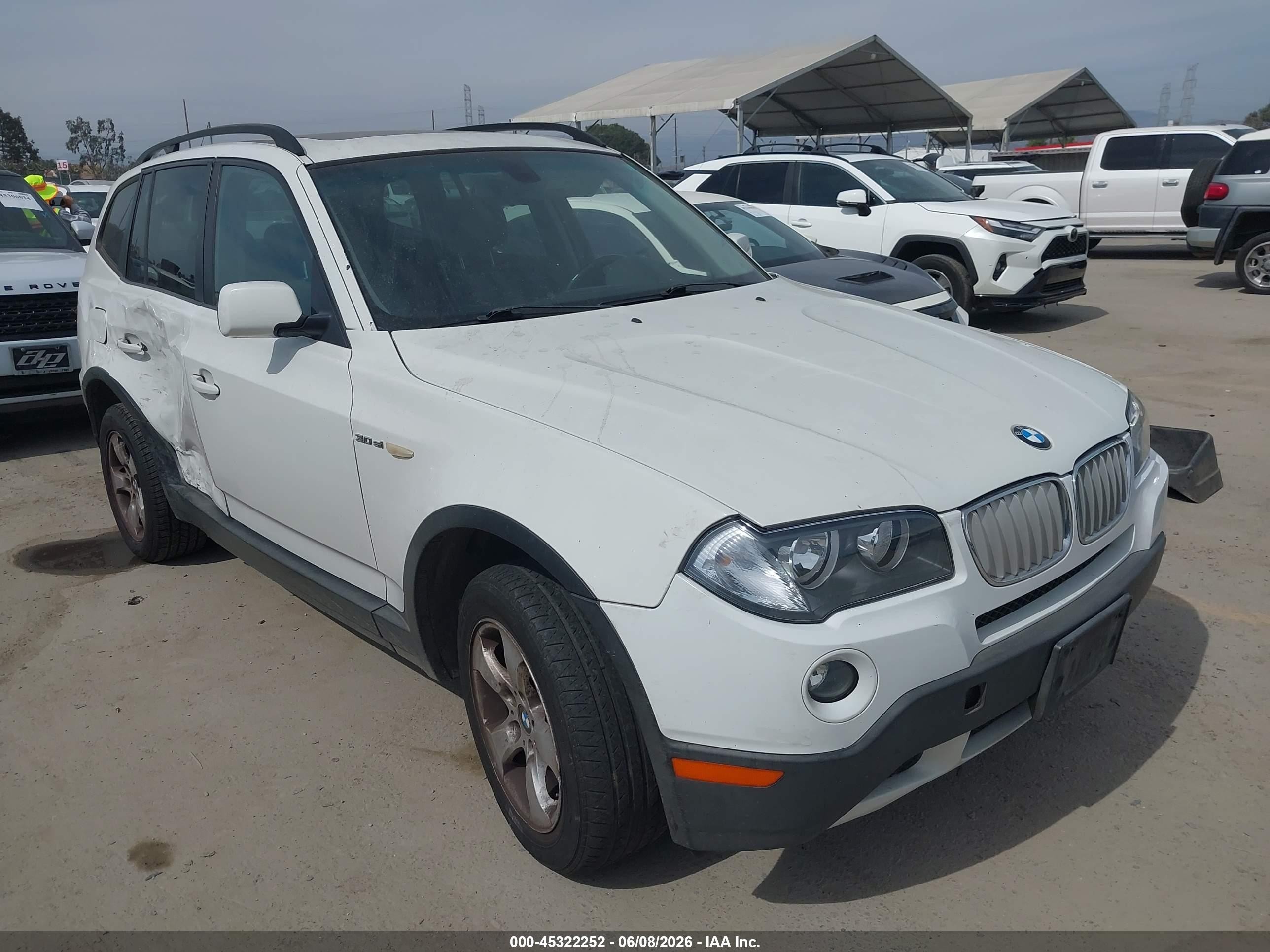 2007 Bmw X3 3.0si White vin: WBXPC93447WF26833