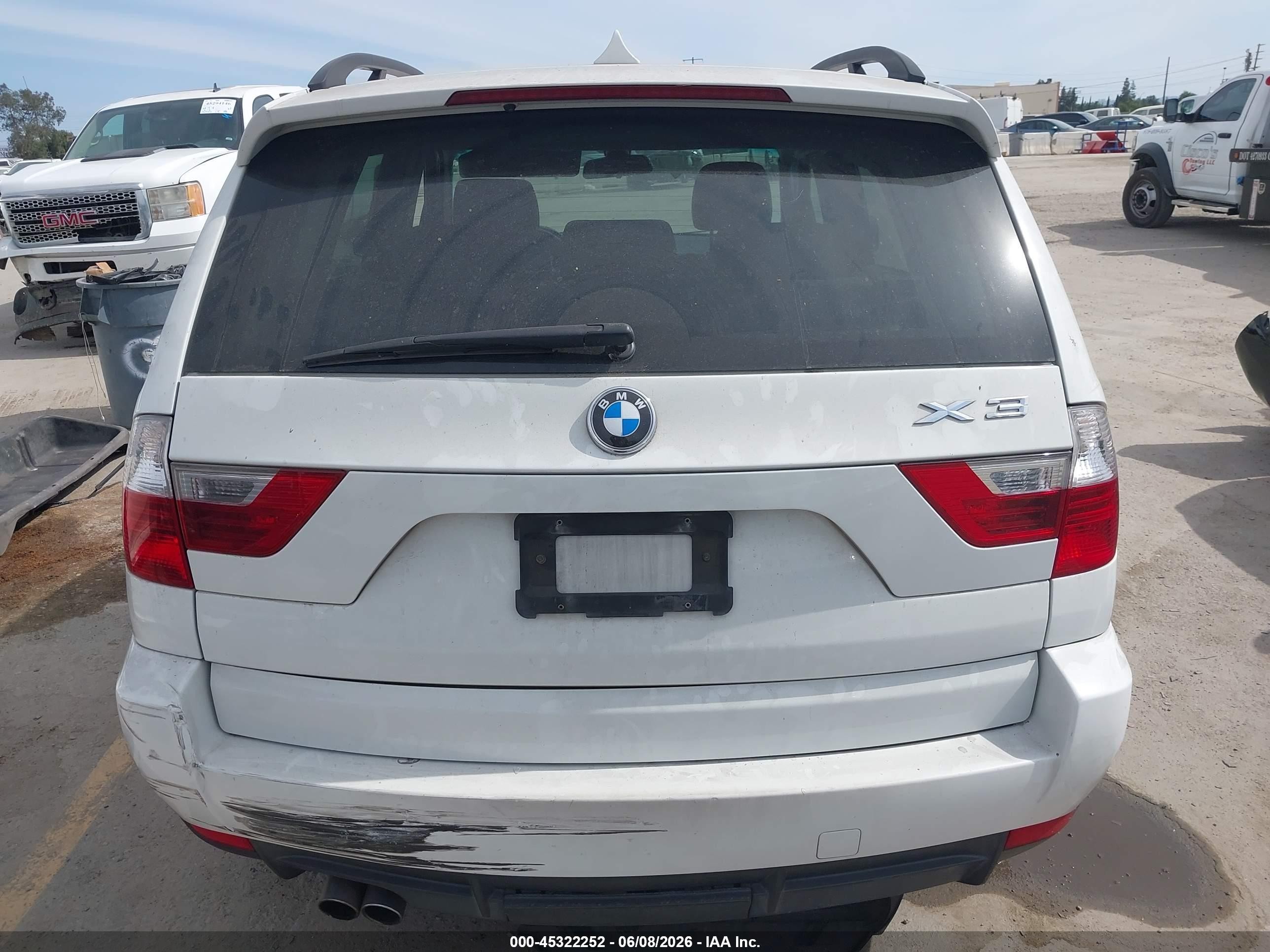 2007 Bmw X3 3.0si White vin: WBXPC93447WF26833