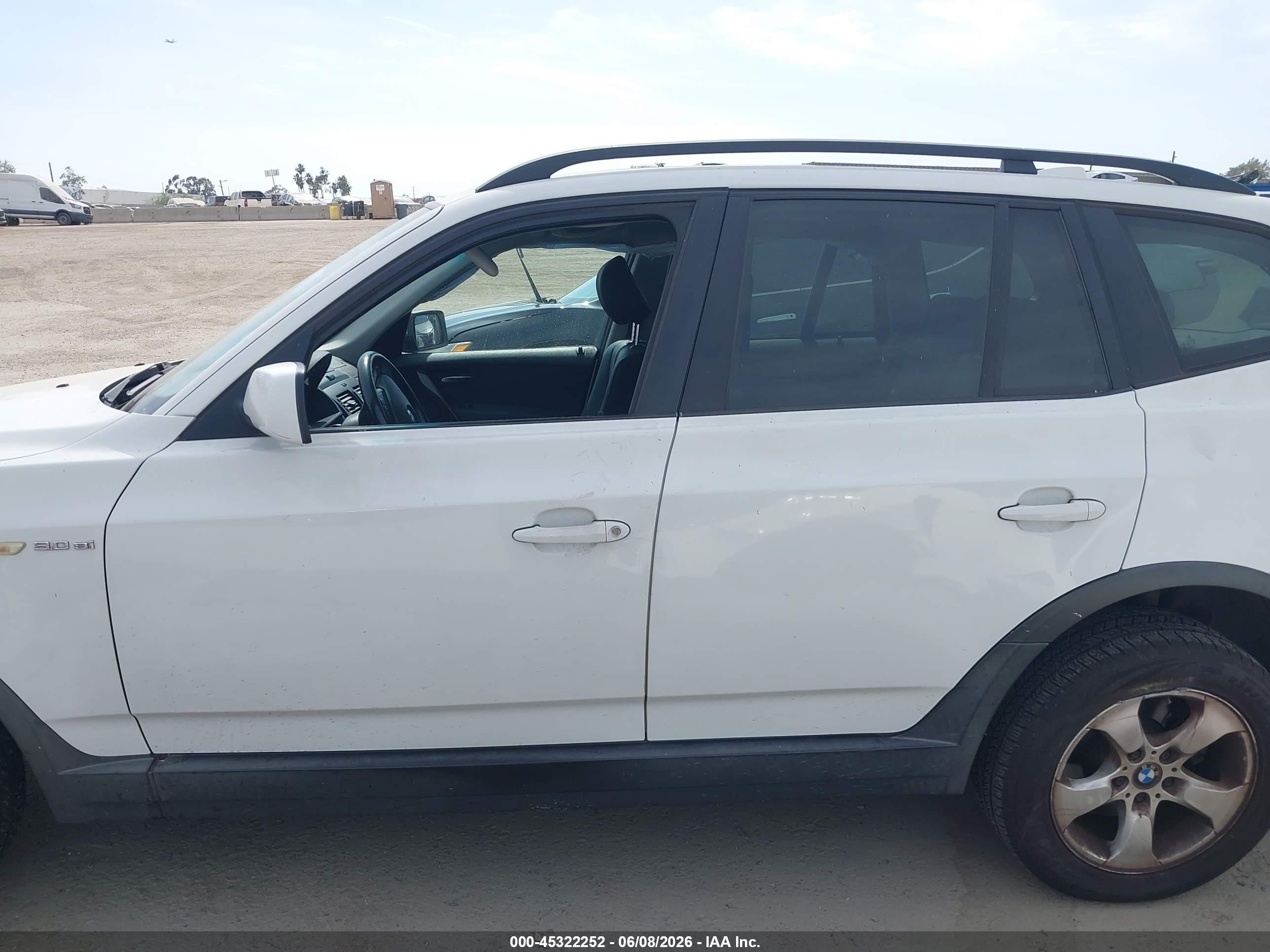 2007 Bmw X3 3.0si White vin: WBXPC93447WF26833