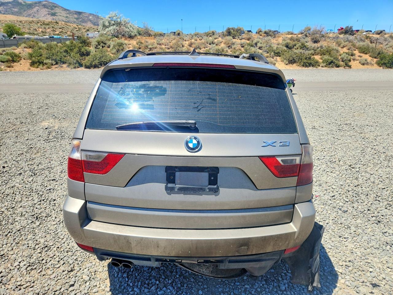 2007 Bmw X3 3.0si Gold vin: WBXPC93457WF11340