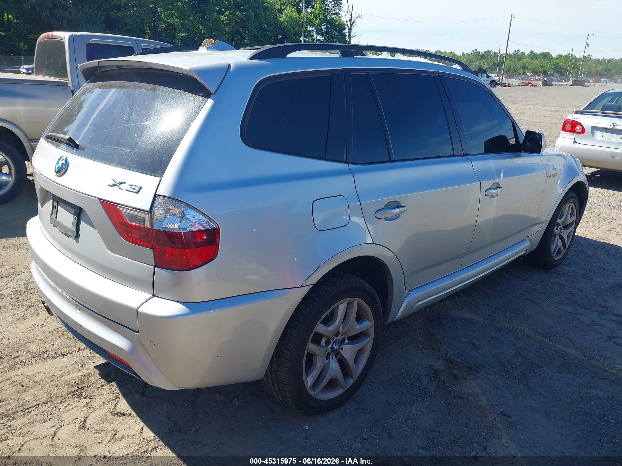 2007 Bmw X3 3.0si Silver vin: WBXPC93467WJ01353