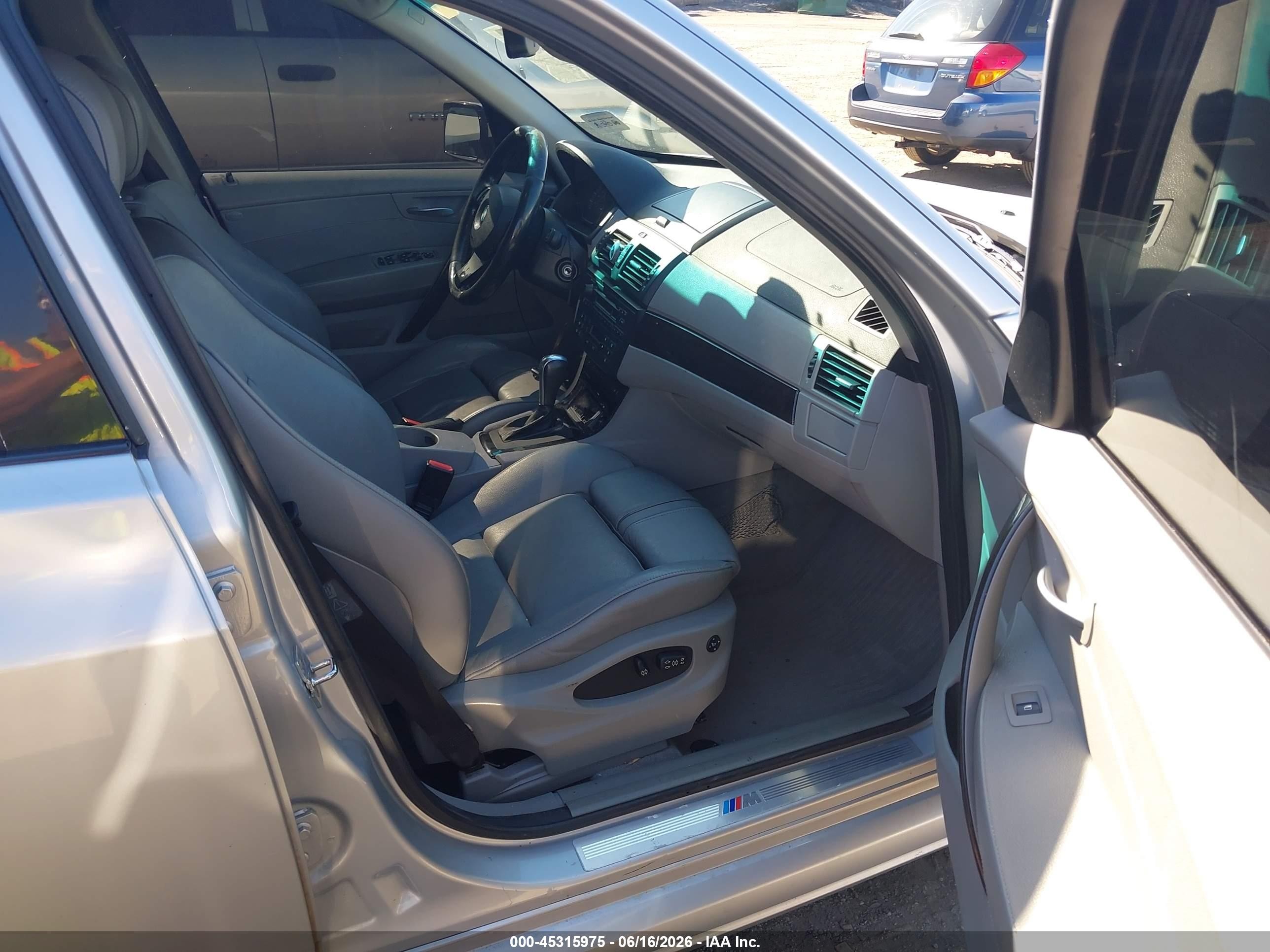 2007 Bmw X3 3.0si Silver vin: WBXPC93467WJ01353