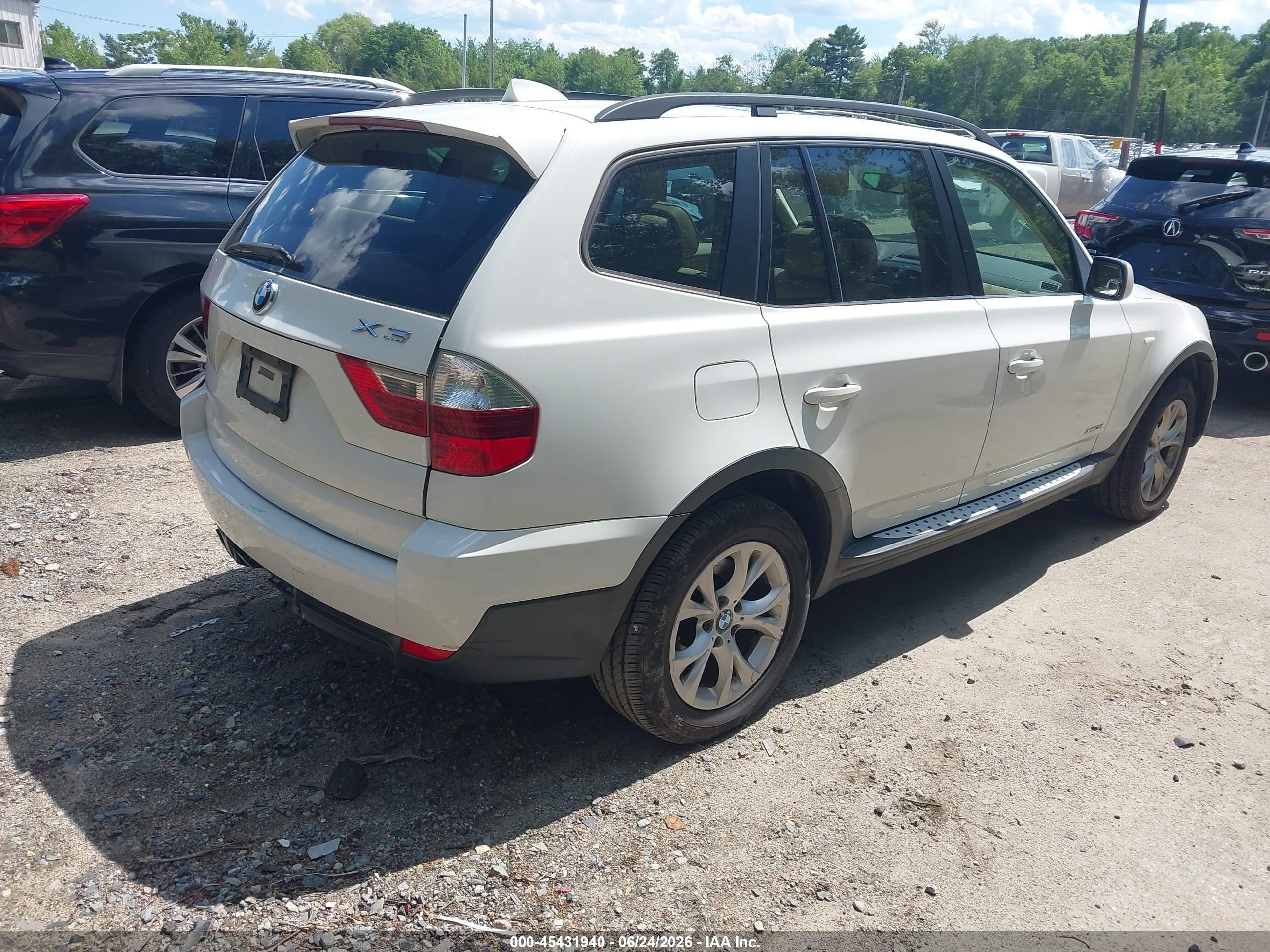 2009 Bmw X3 Xdrive30i White vin: WBXPC93479WJ26622