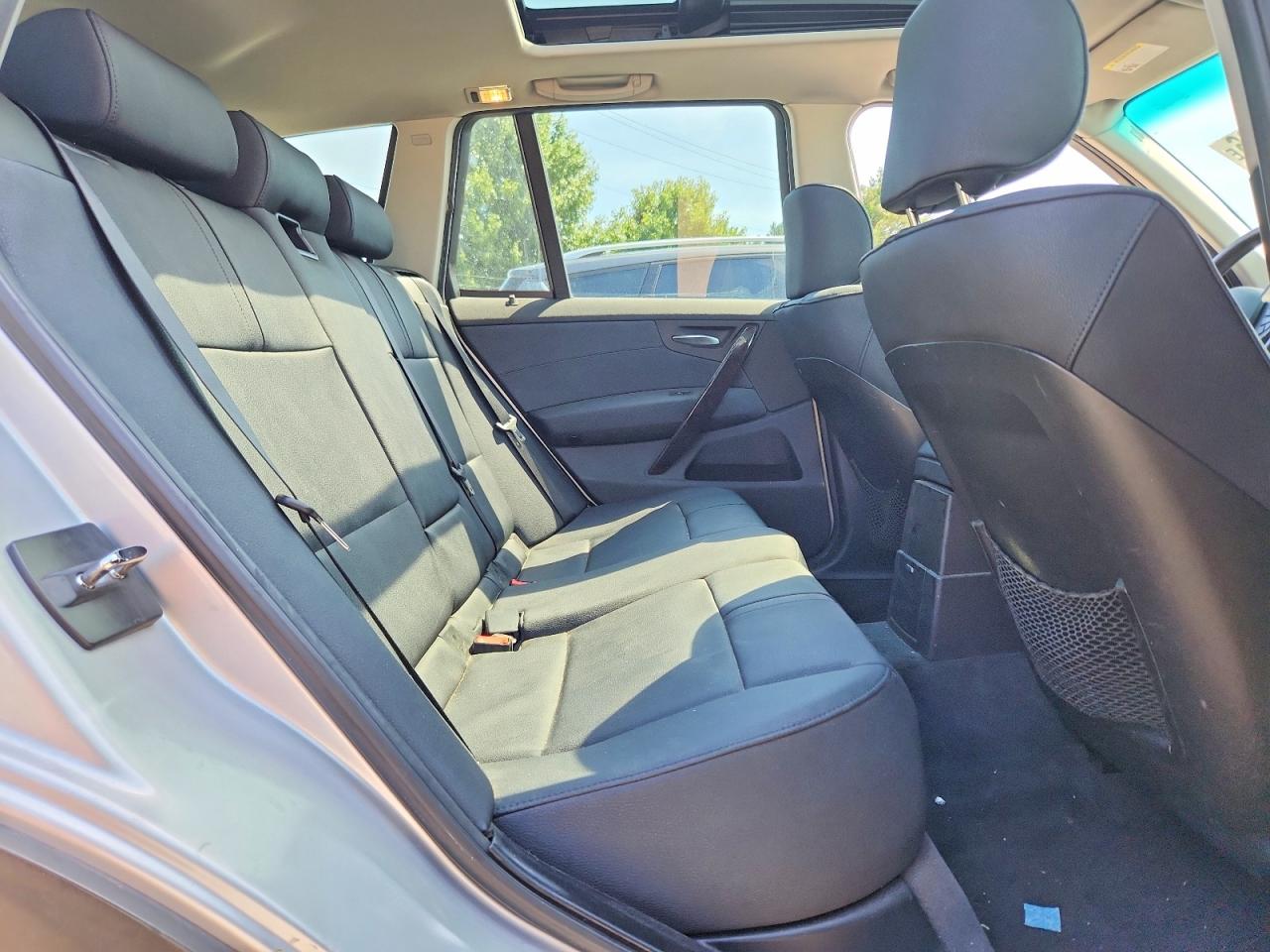 2007 Bmw X3 3.0si Silver vin: WBXPC93497WF02835