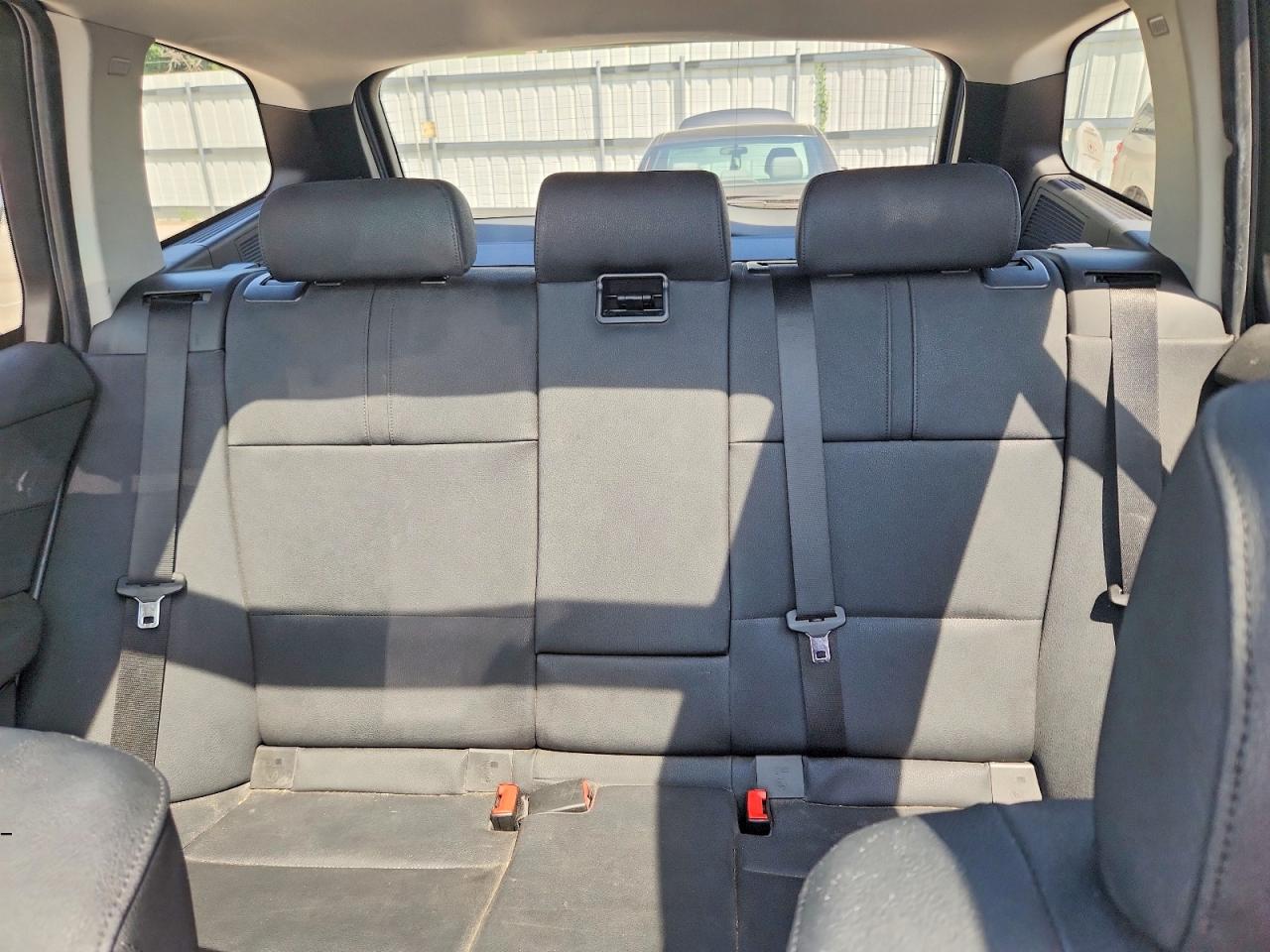 2007 Bmw X3 3.0si Silver vin: WBXPC93497WF02835