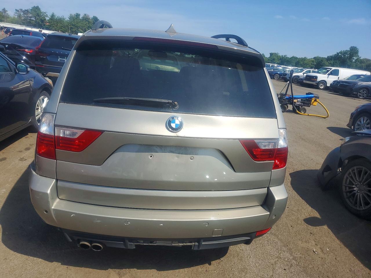 2008 Bmw X3 3.0si Gold vin: WBXPC93498WJ03065