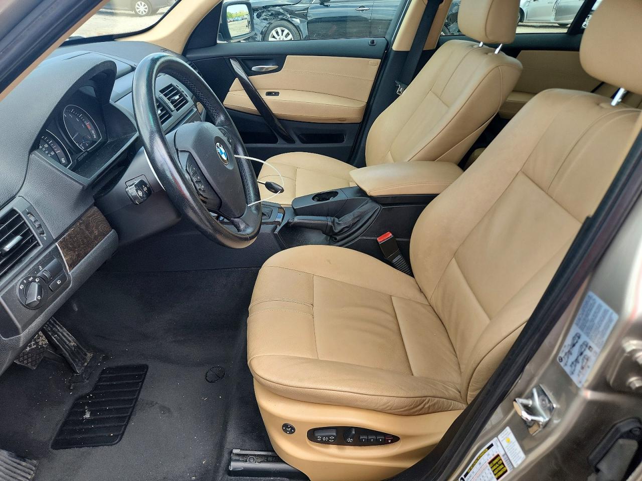 2007 Bmw X3 3.0si Бежевый vin: WBXPC934X7WF27193