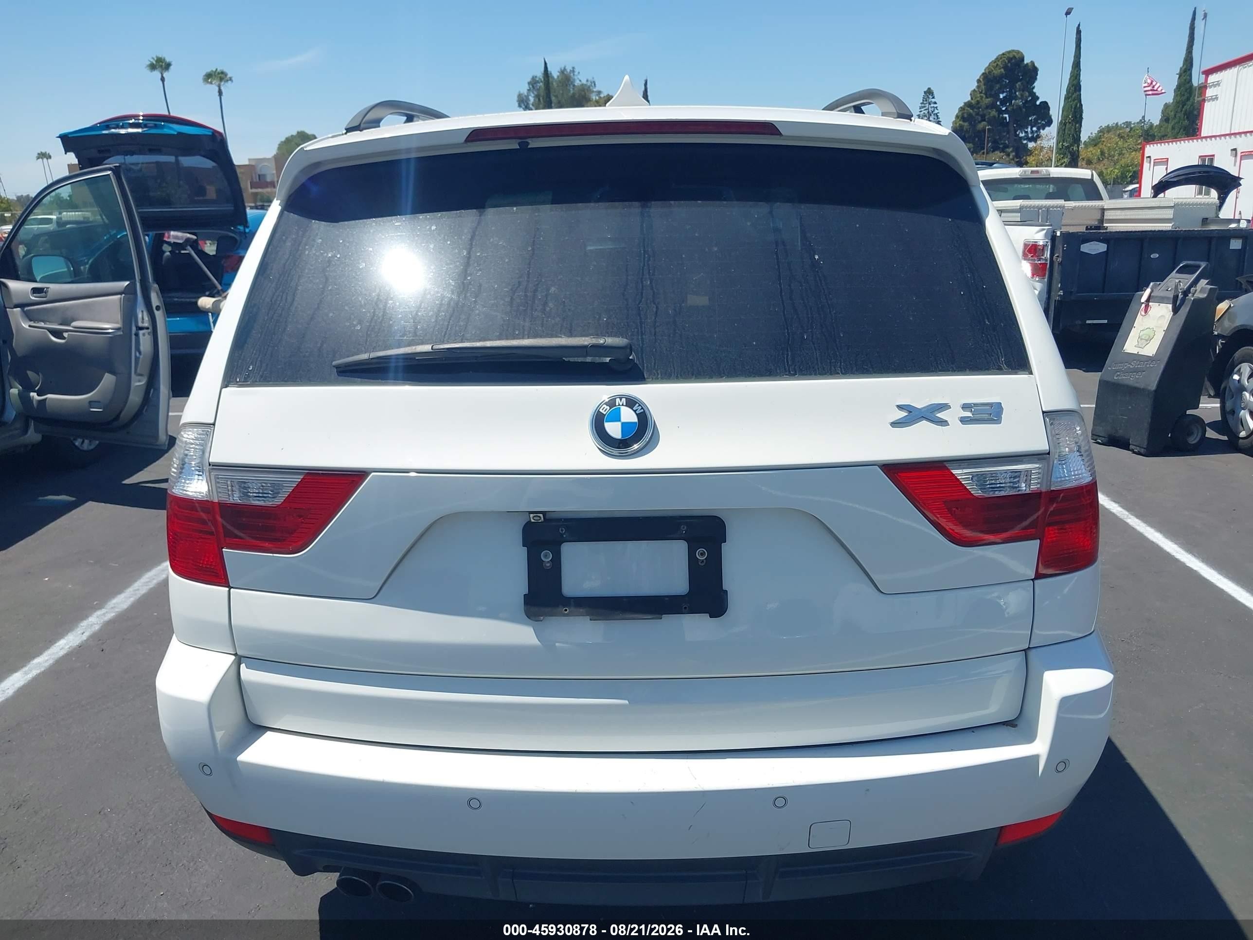 2008 Bmw X3 3.0si White vin: WBXPC934X8WJ10574