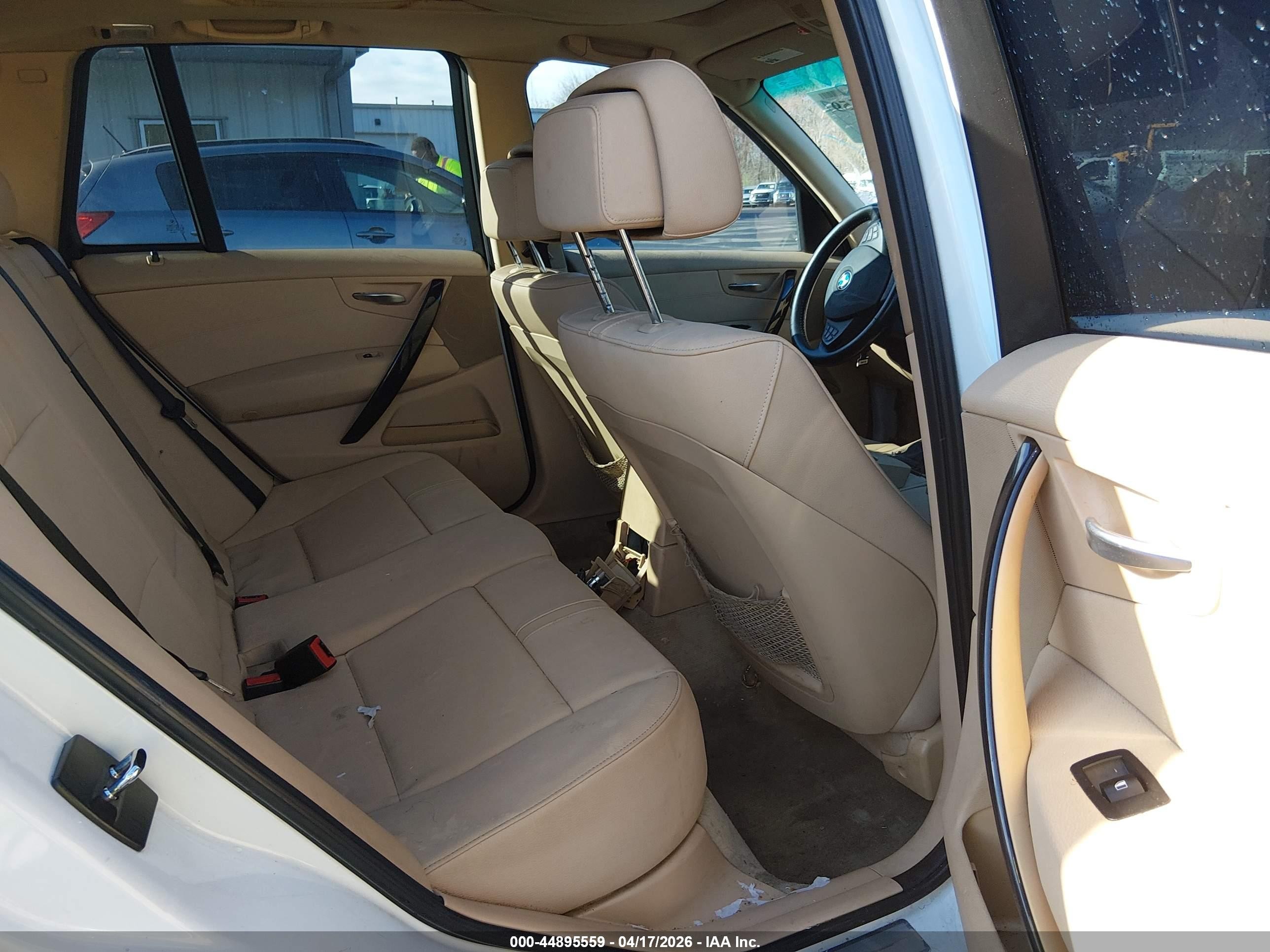 2008 Bmw X3 3.0si White vin: WBXPC934X8WJ14673