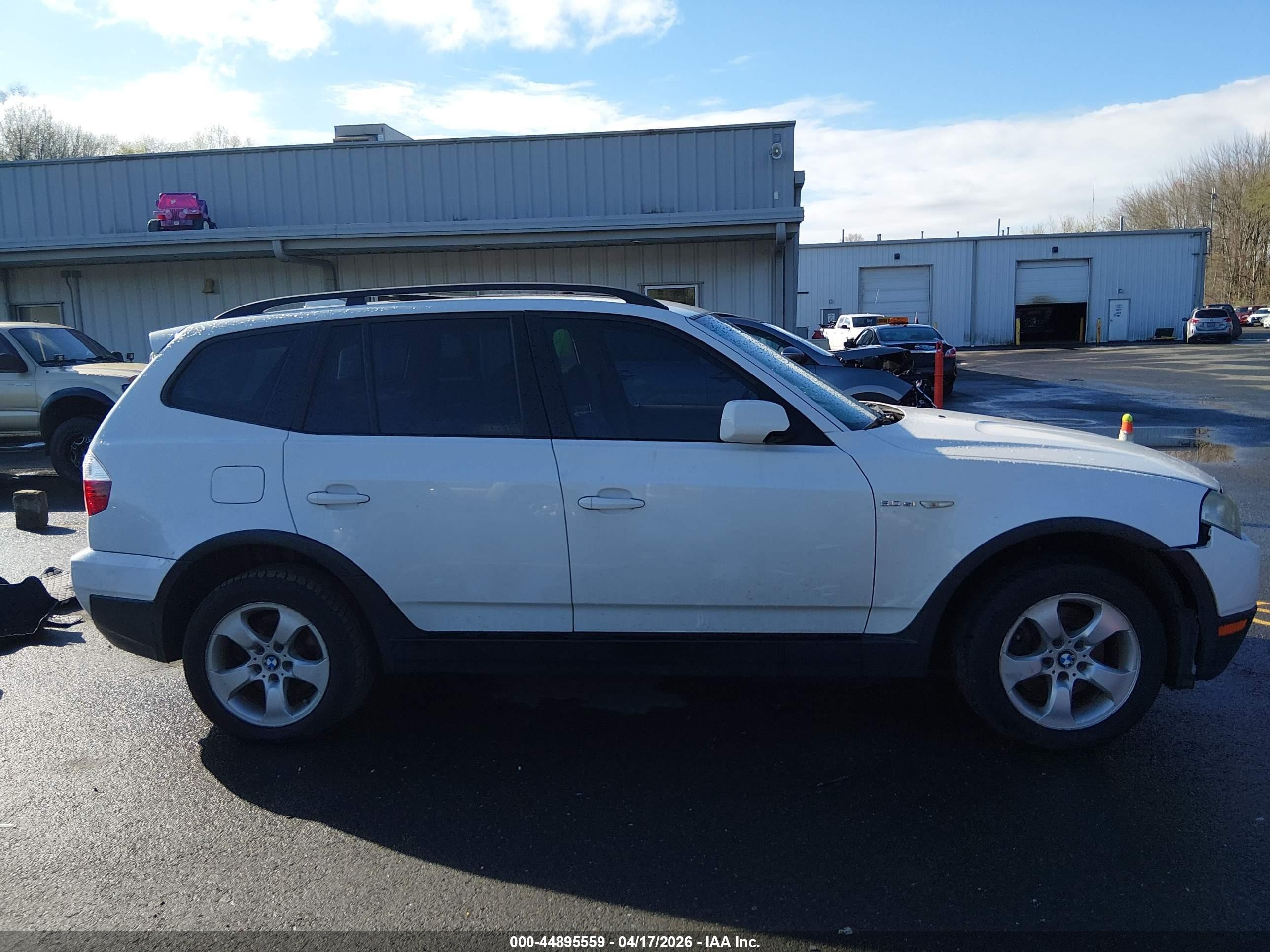 2008 Bmw X3 3.0si White vin: WBXPC934X8WJ14673
