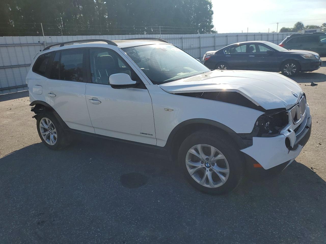 2010 Bmw X3 Xdrive30i White vin: WBXPC9C44AWJ36013