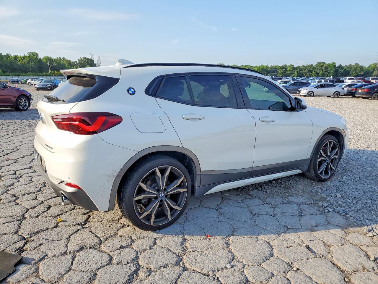 2021 Bmw X2 Sdrive28i White vin: WBXYH9C07M5S76991