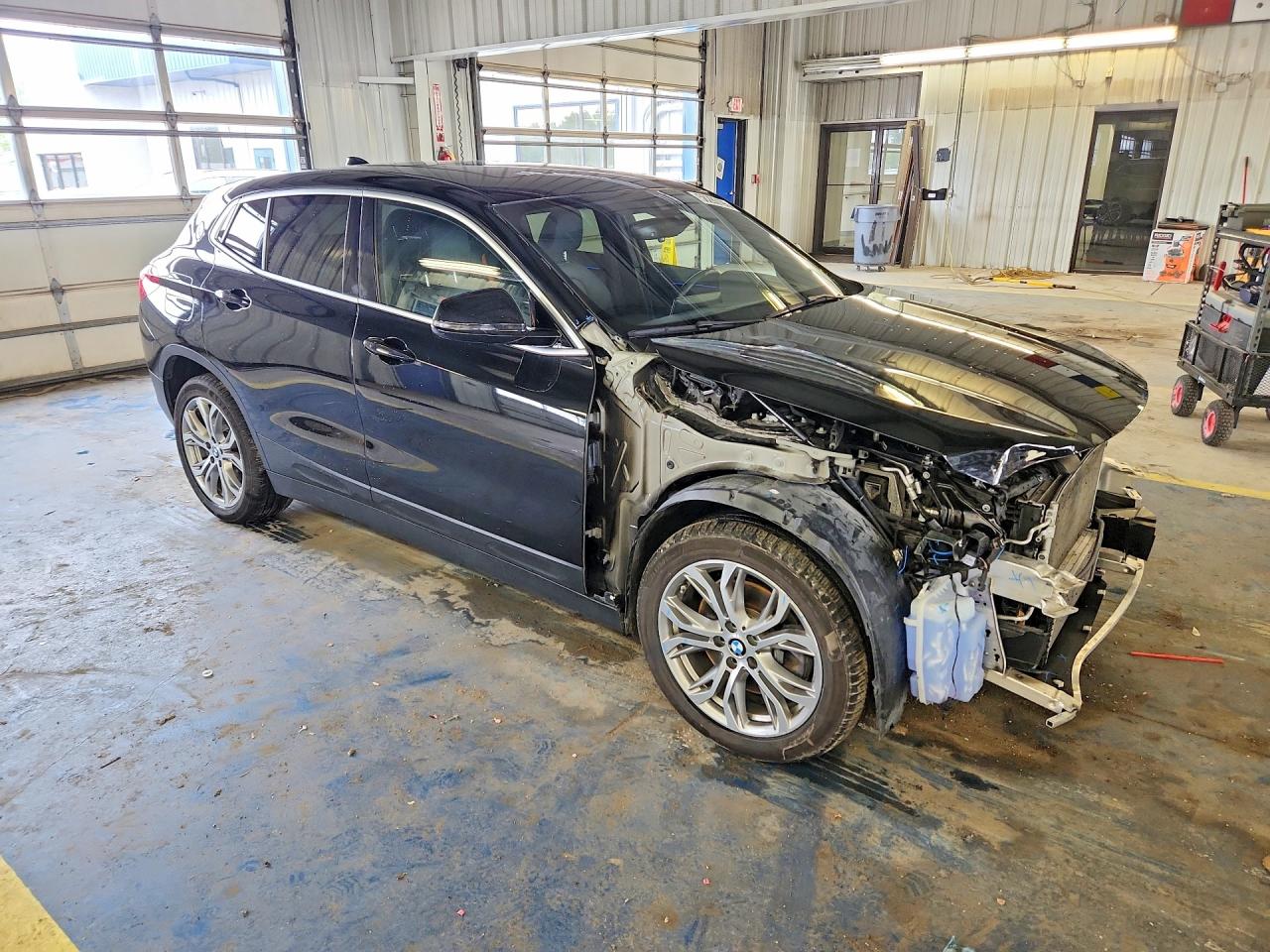 2021 Bmw X2 Xdrive28i Черный vin: WBXYJ1C04M5S53397