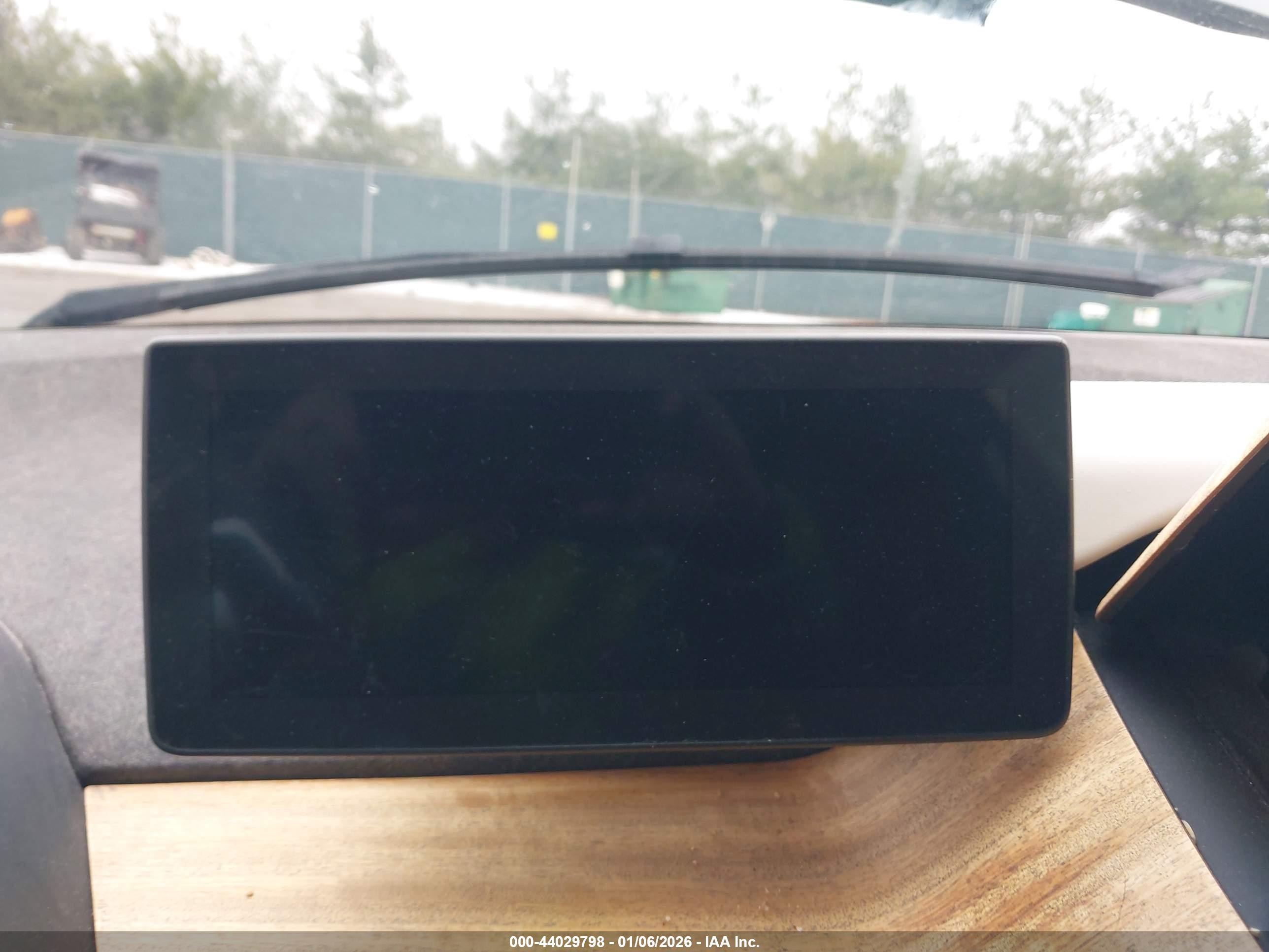 2014 Bmw I3 Base W/range Extender Белый vin: WBY1Z4C54EV275095