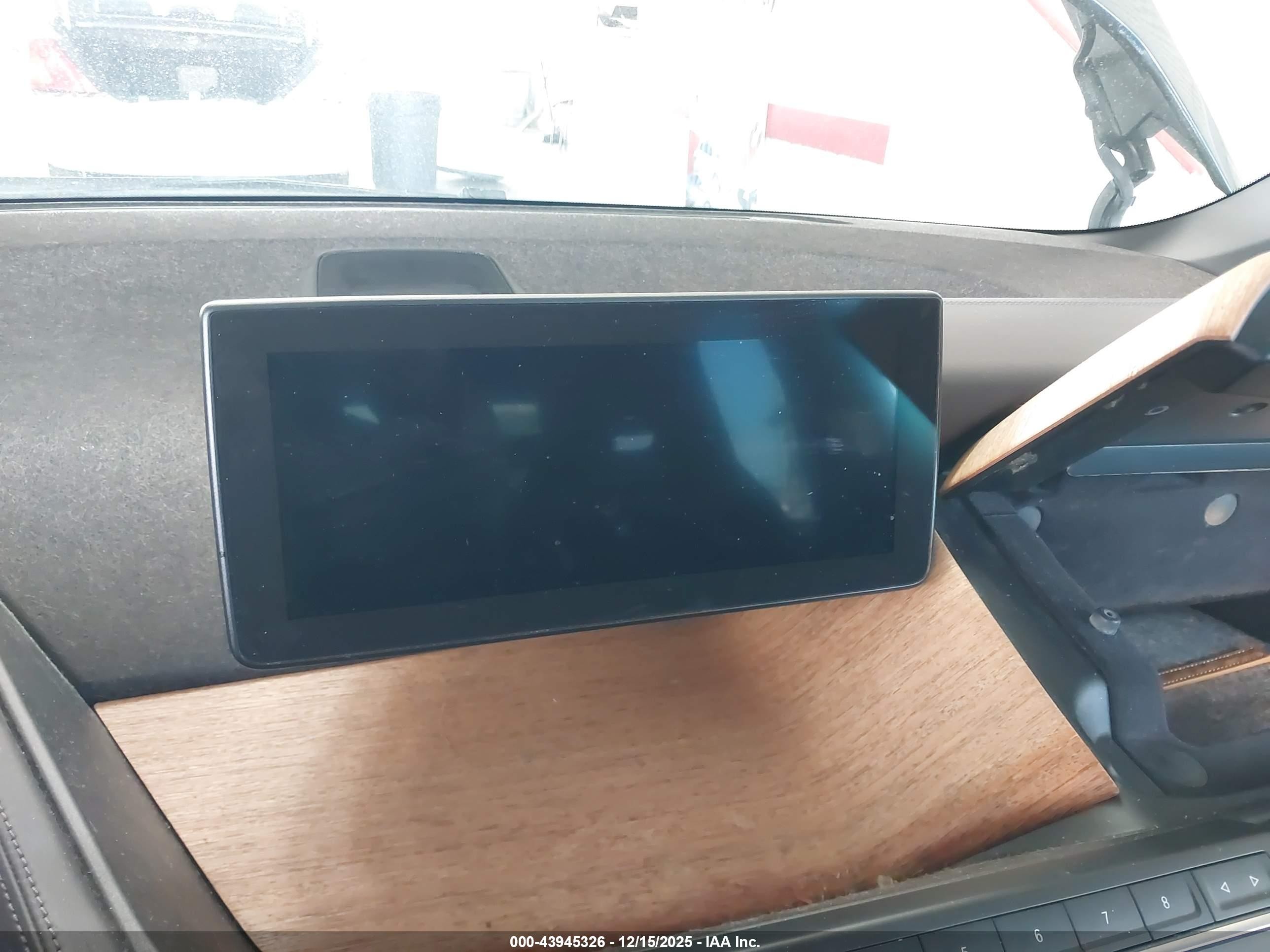 2015 Bmw I3 Base W/range Extender Белый vin: WBY1Z4C54FV503324
