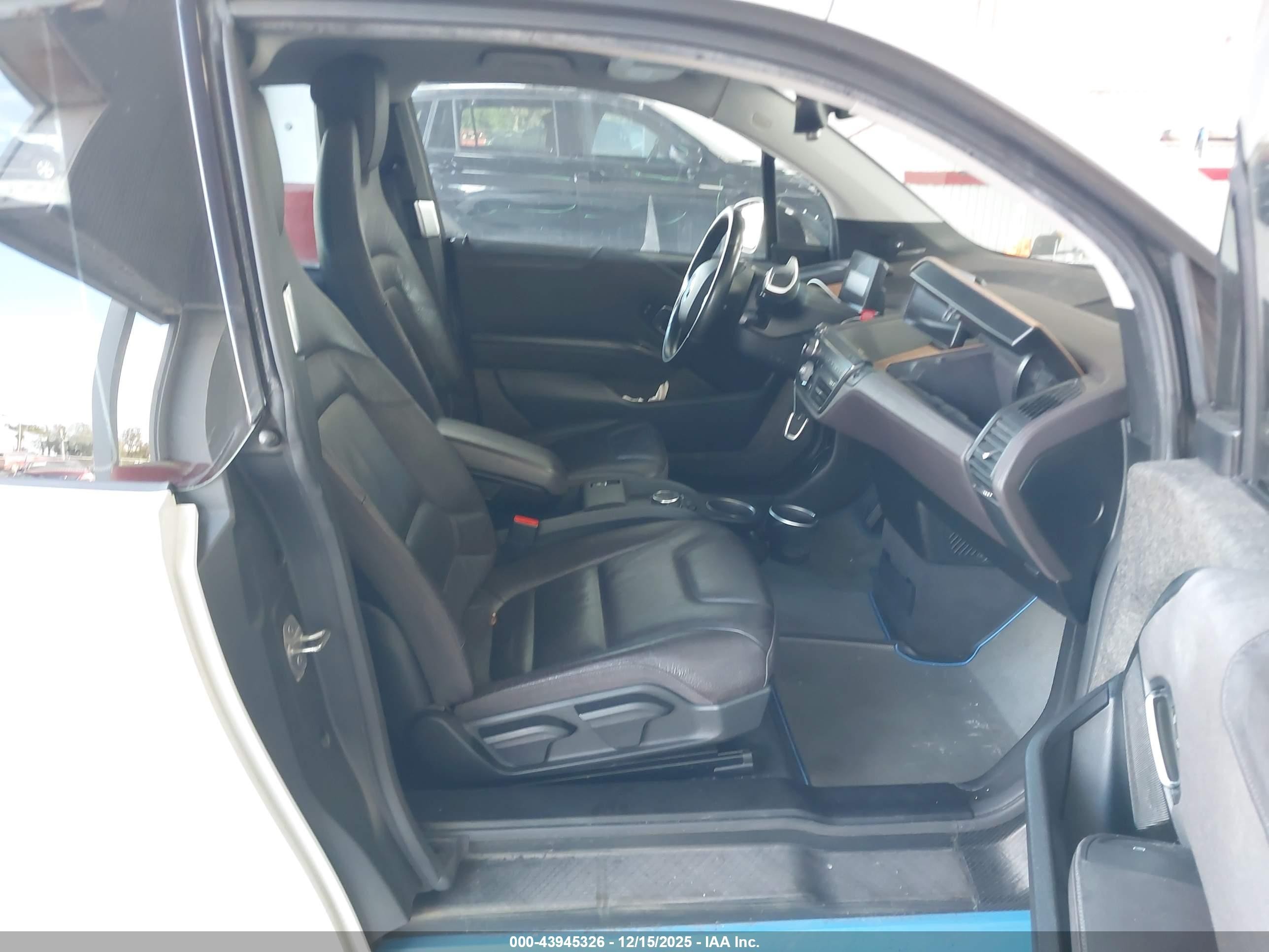 2015 Bmw I3 Base W/range Extender Белый vin: WBY1Z4C54FV503324