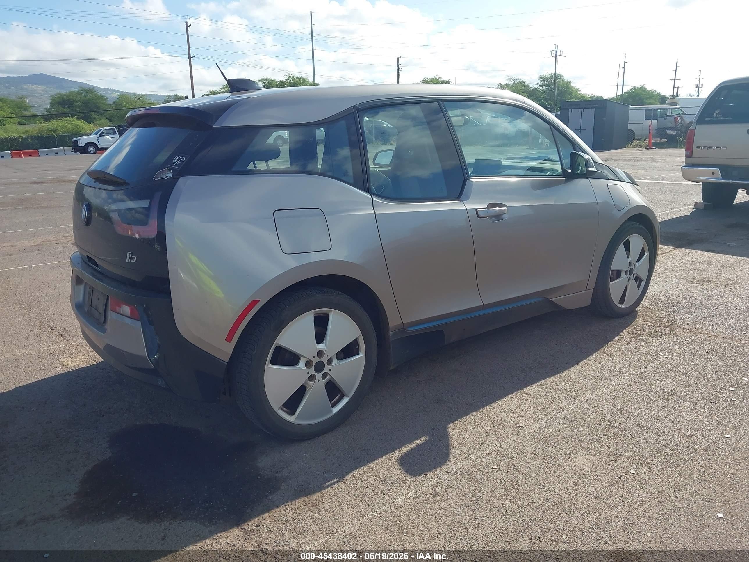 2015 Bmw I3 Base W/range Extender Brown vin: WBY1Z4C55FV503025