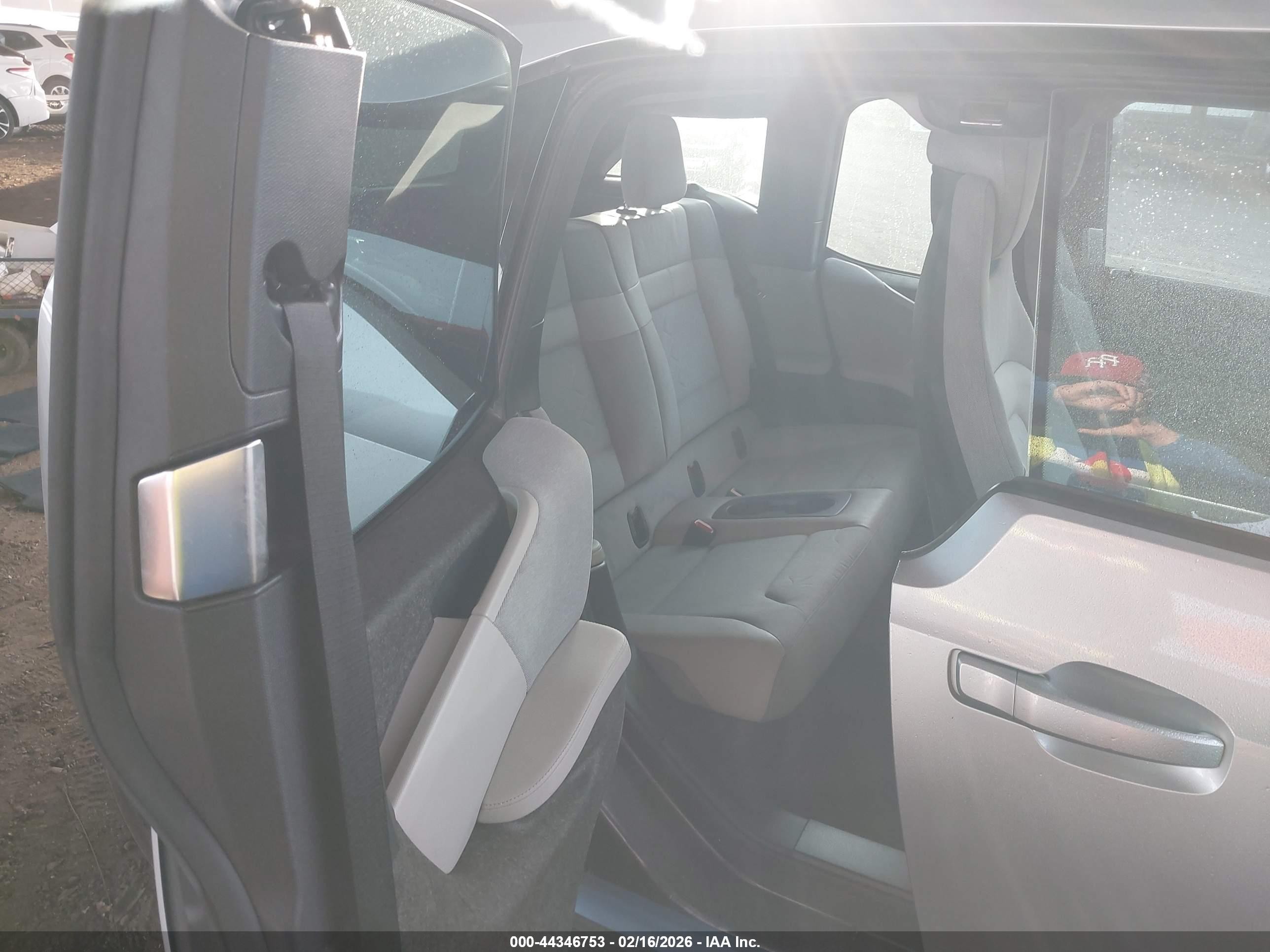 2015 Bmw I3 Base W/range Extender Silver vin: WBY1Z4C56FV504099