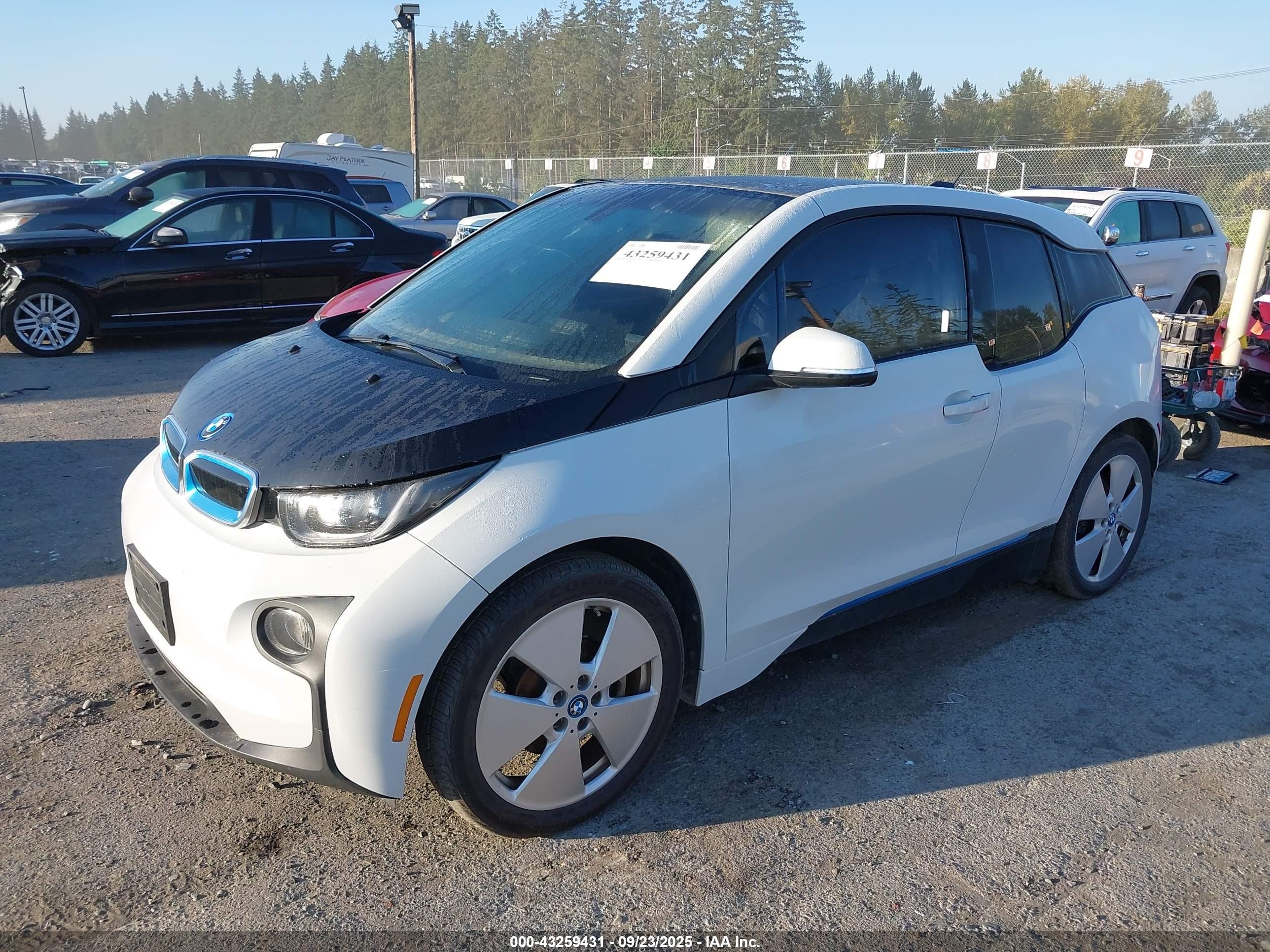 2014 Bmw I3 Base W/range Extender White vin: WBY1Z4C5XEV277739