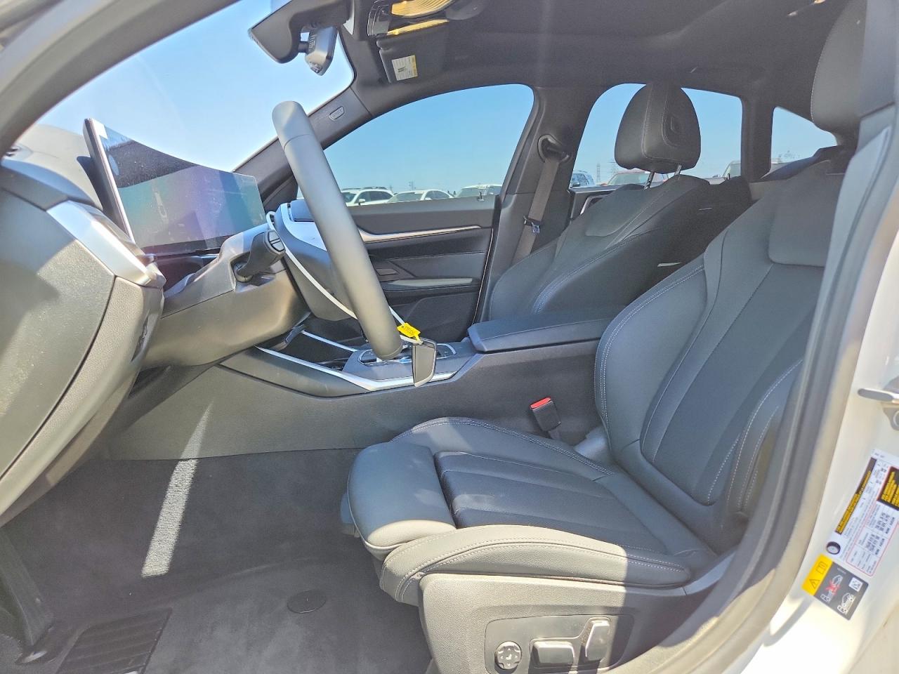 2025 Bmw I4 Edrive 40 Белый vin: WBY23HD02SFV79130