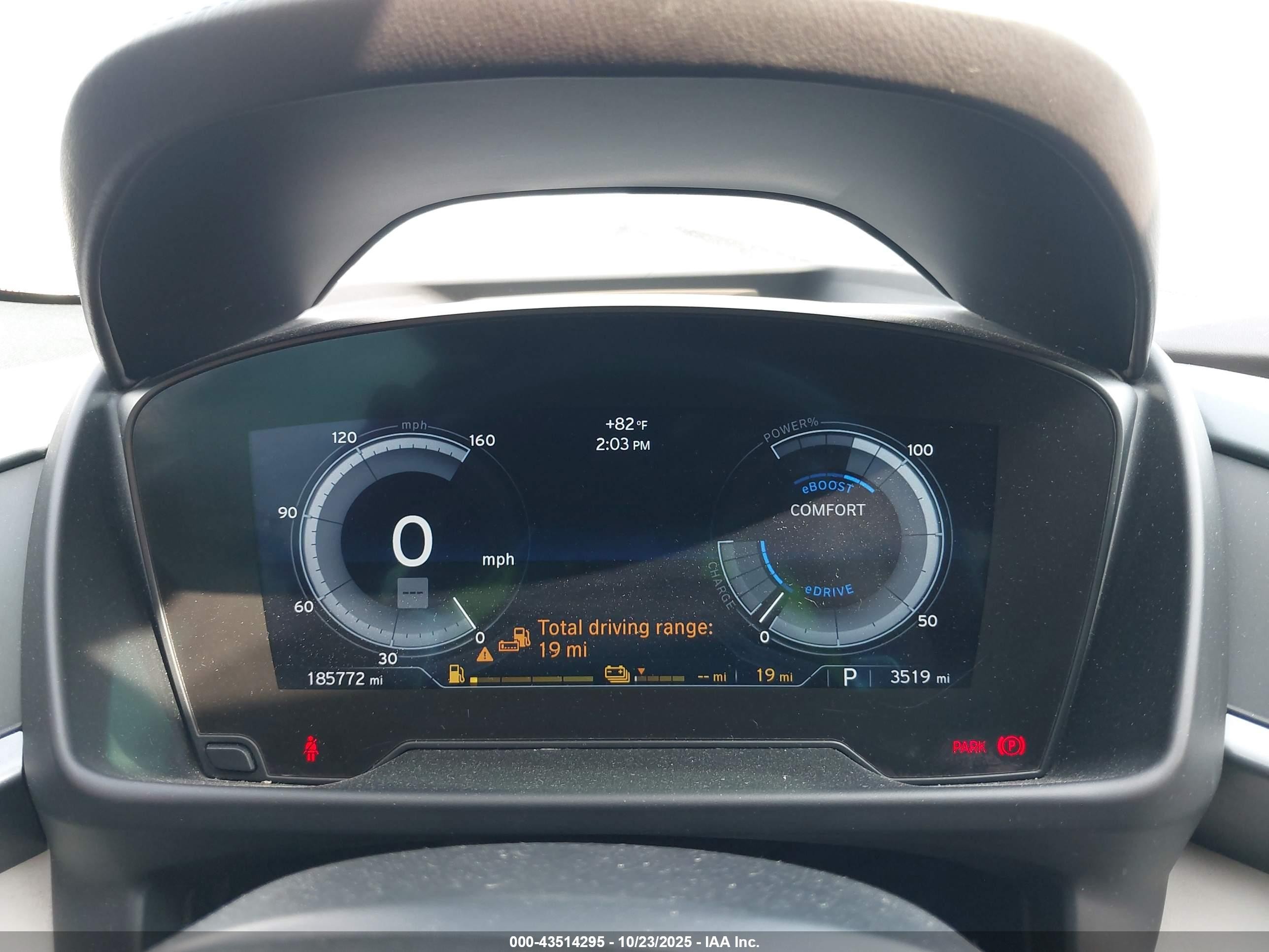 2014 Bmw I8   White vin: WBY2Z2C50EVX64800
