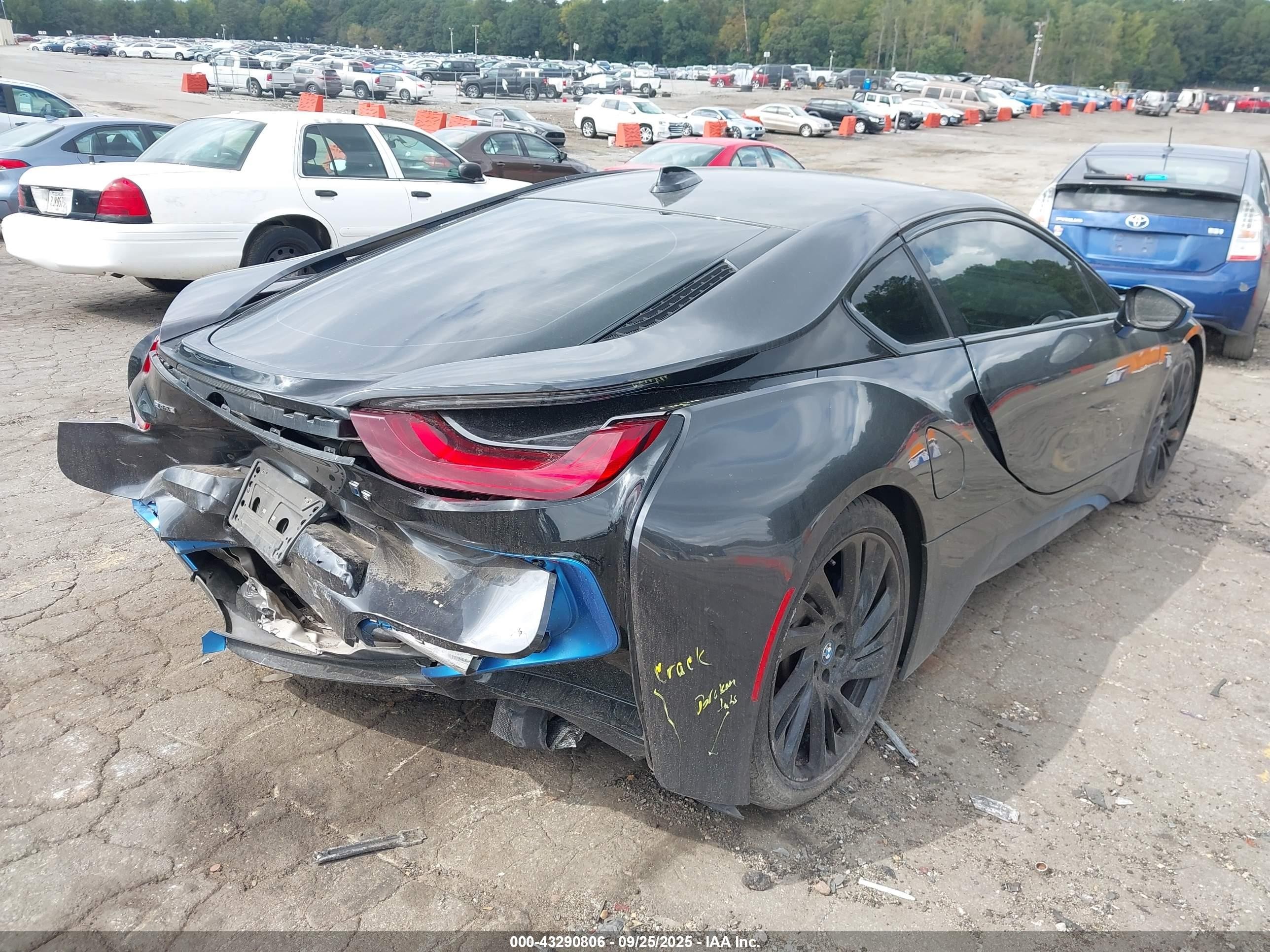 2014 Bmw I8   Black vin: WBY2Z2C52EVX64362