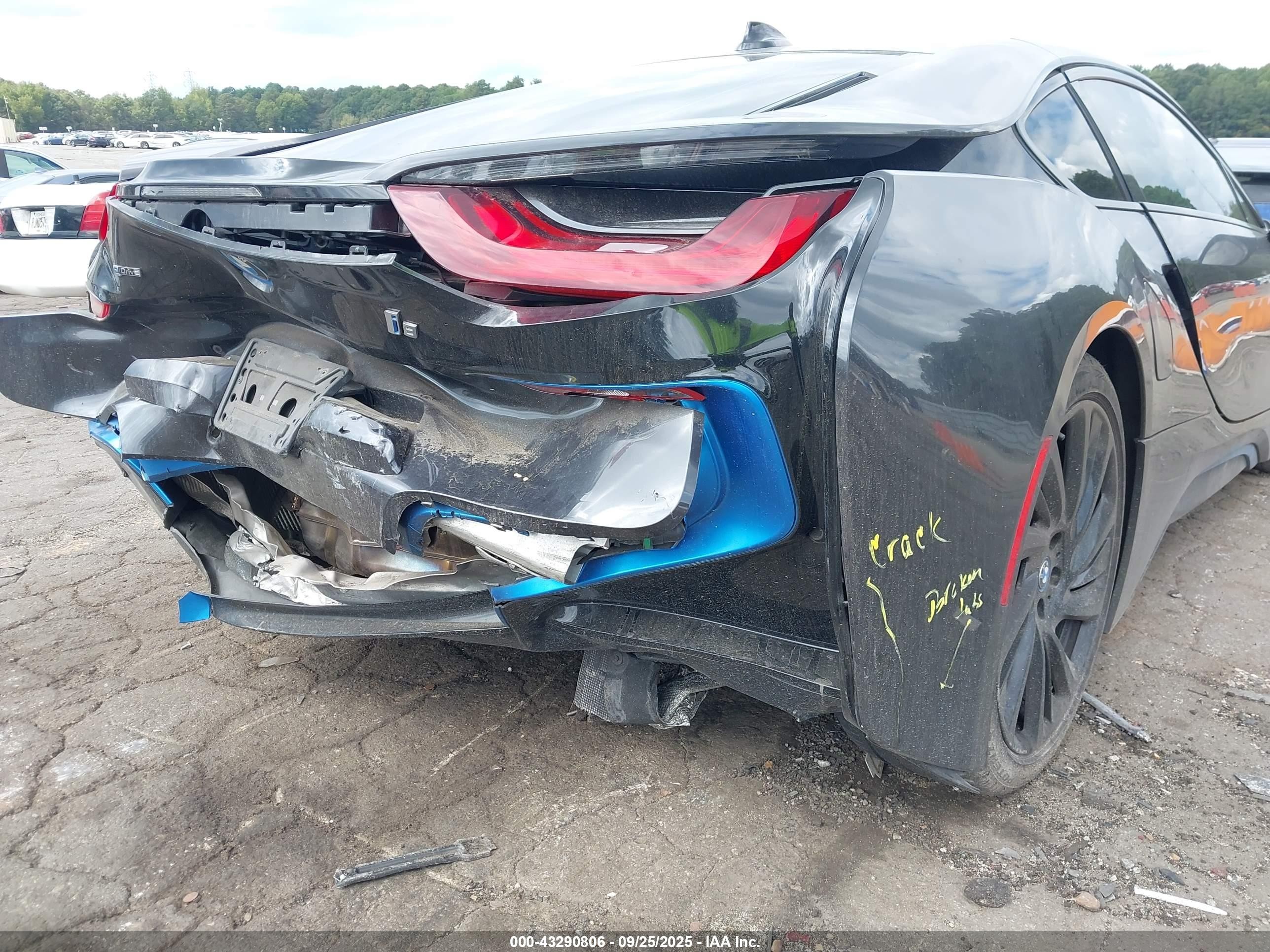 2014 Bmw I8   Black vin: WBY2Z2C52EVX64362