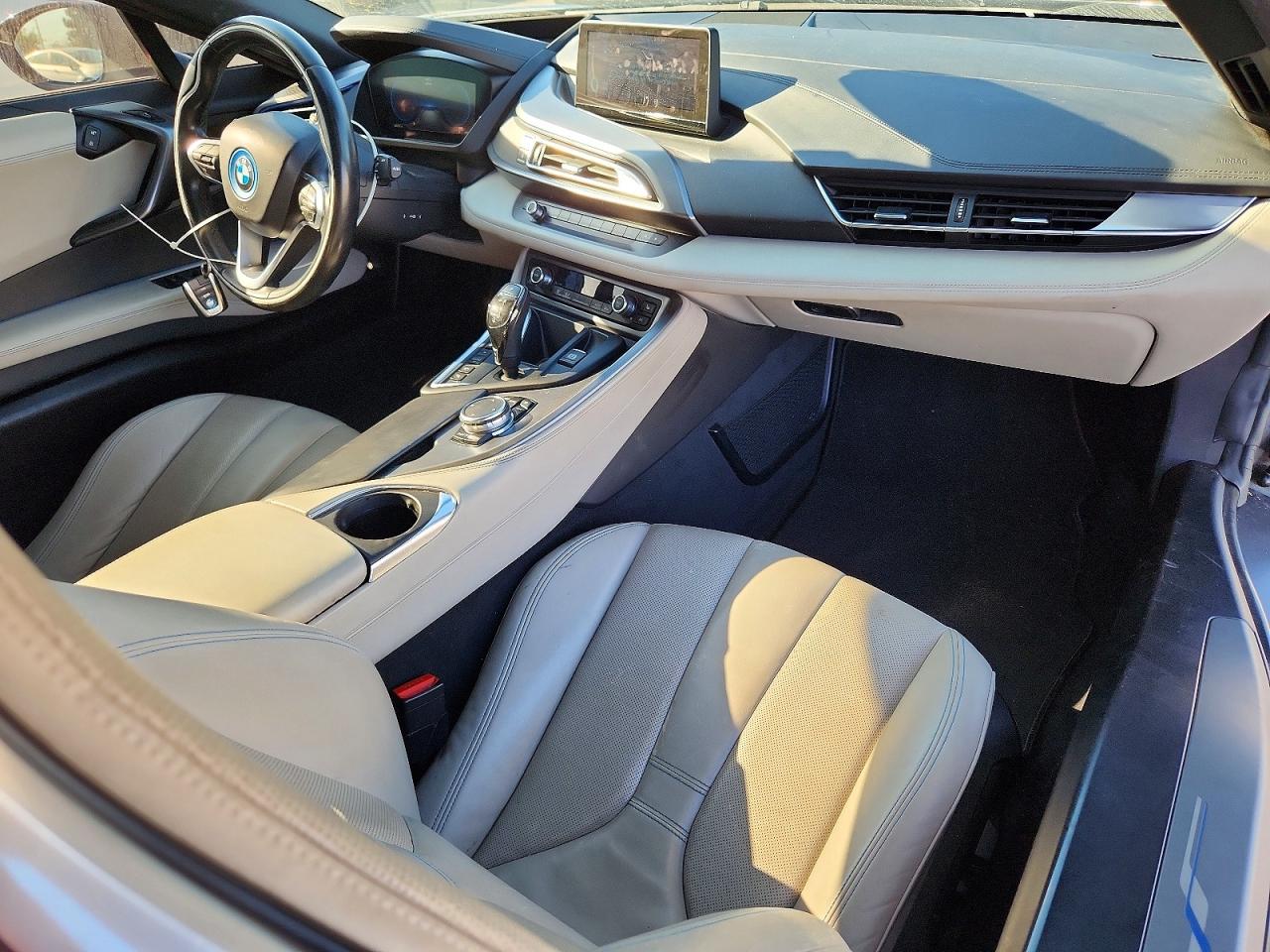 2015 Bmw Motorrad I8 Серебряный vin: WBY2Z2C52FV392023