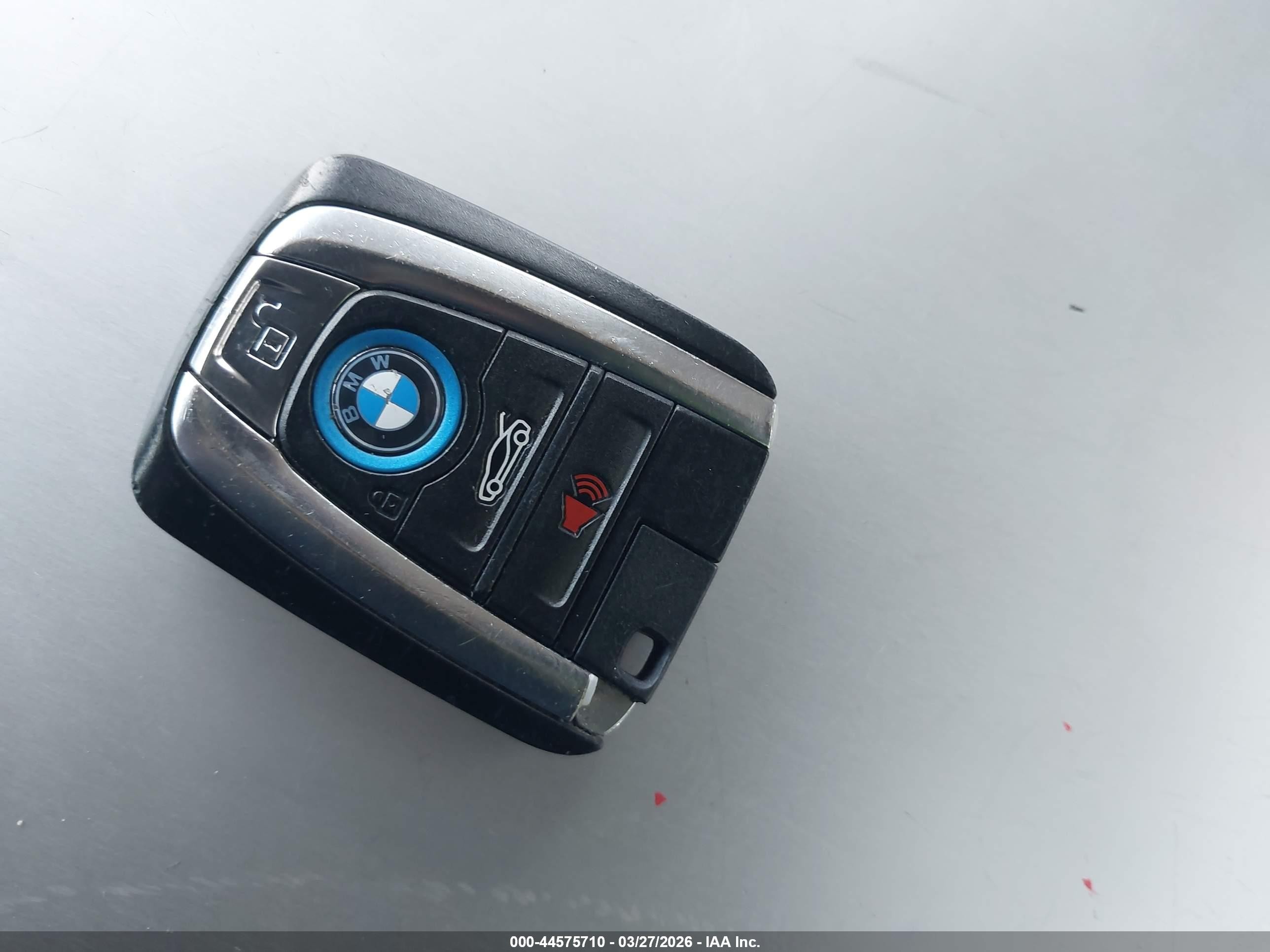 2014 Bmw I8   Серый vin: WBY2Z2C53EVX64242